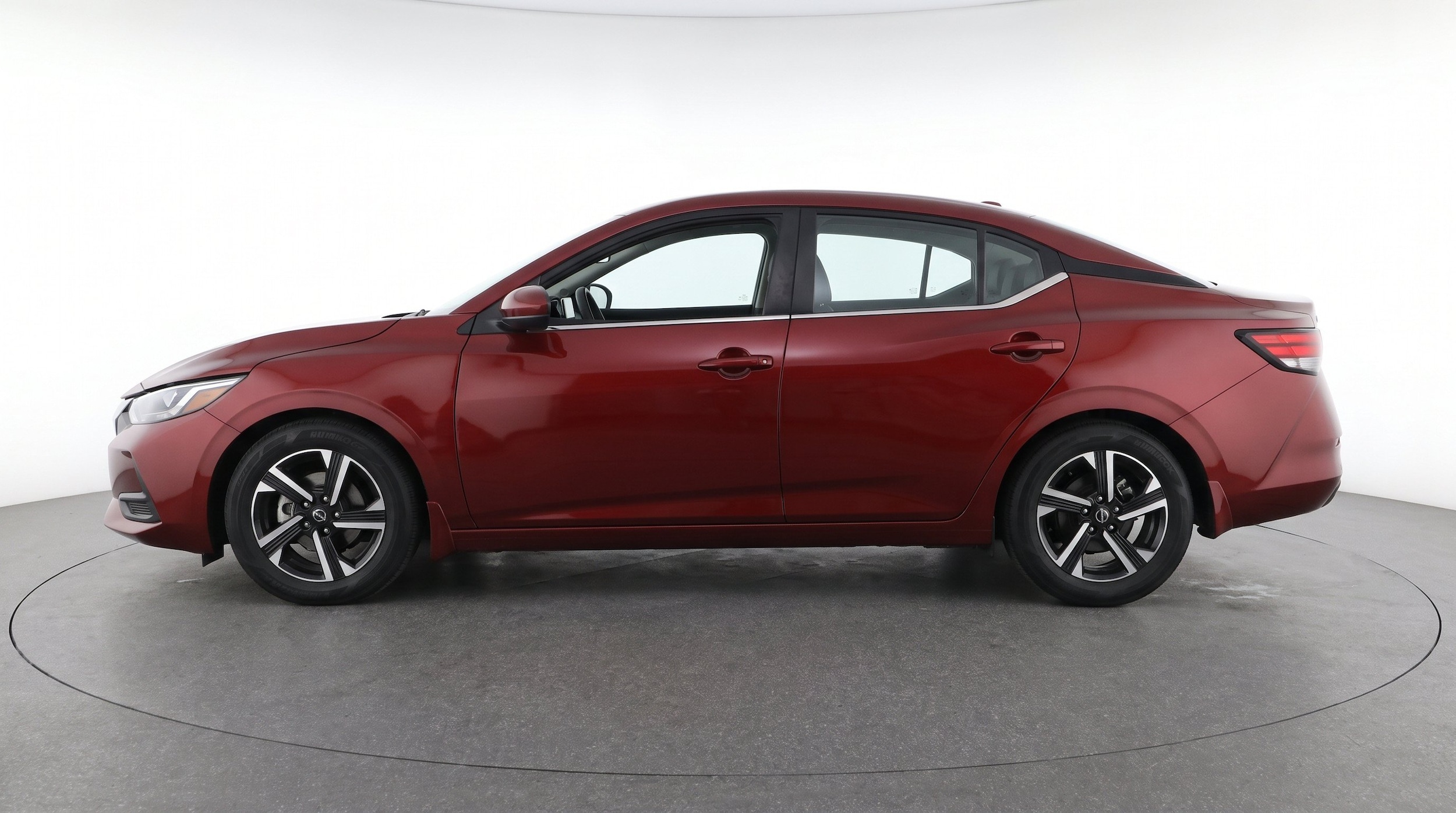 Thumbnail: 2025 Nissan Sentra - 5