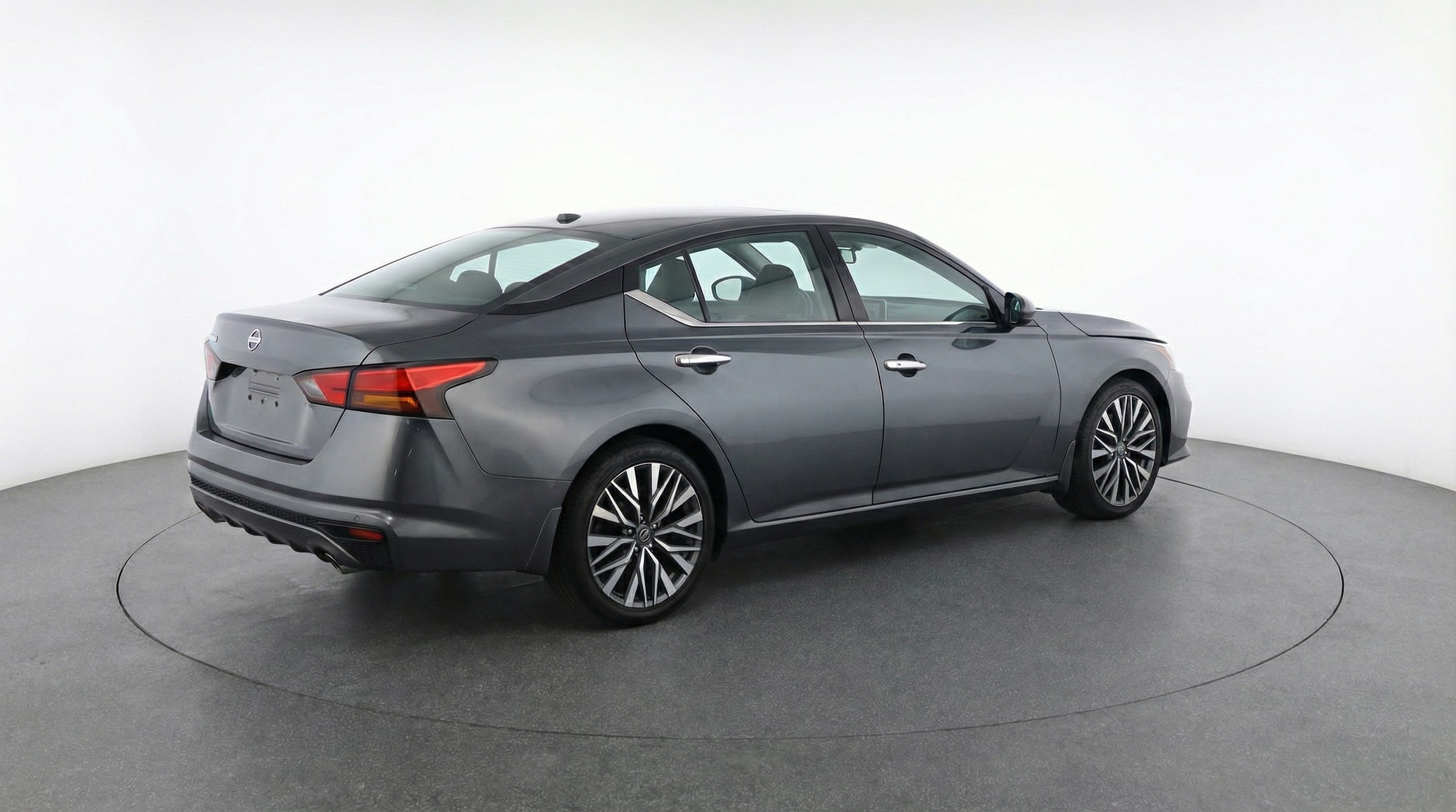 Thumbnail: 2025 Nissan Altima - 7