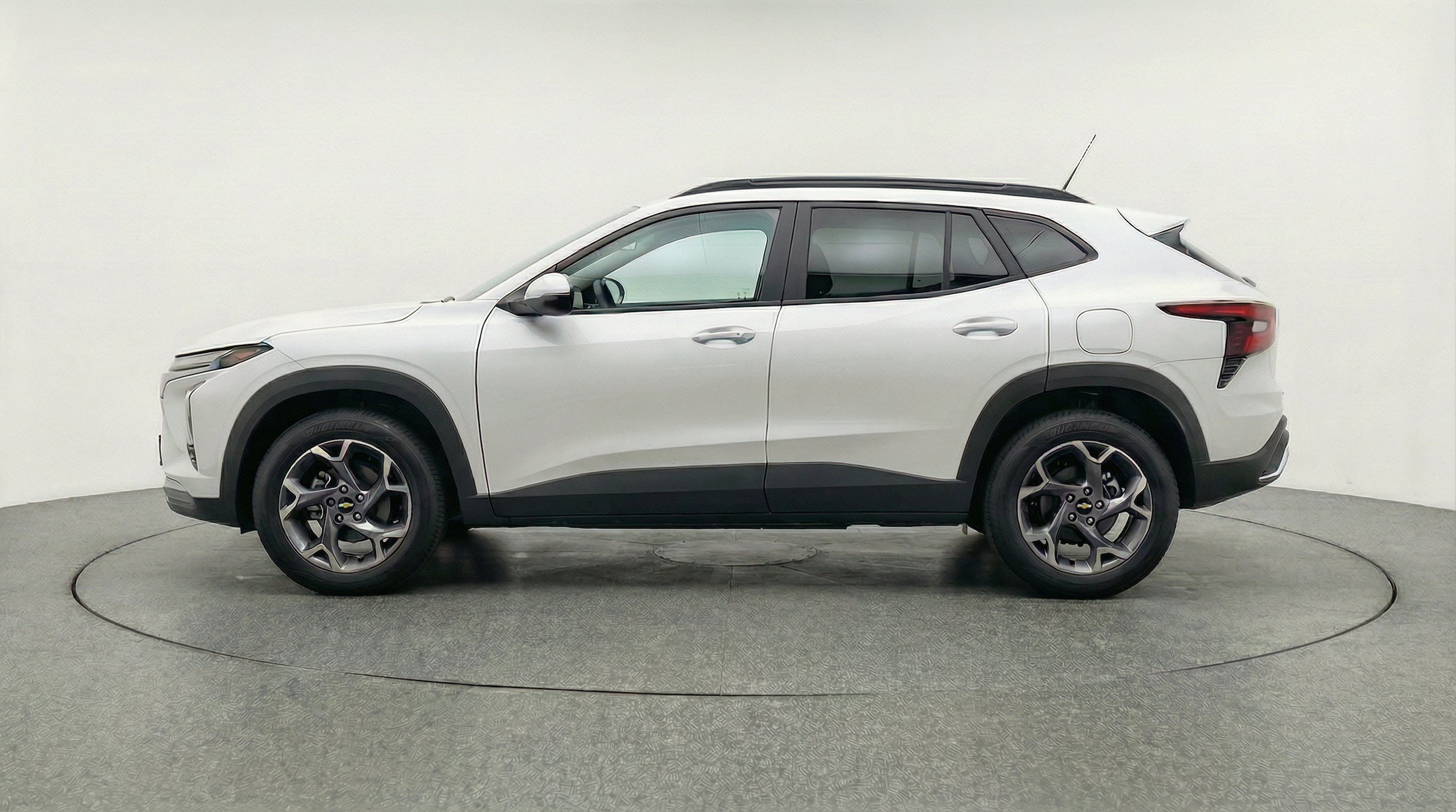 Thumbnail: 2025 Chevrolet Trax - 5