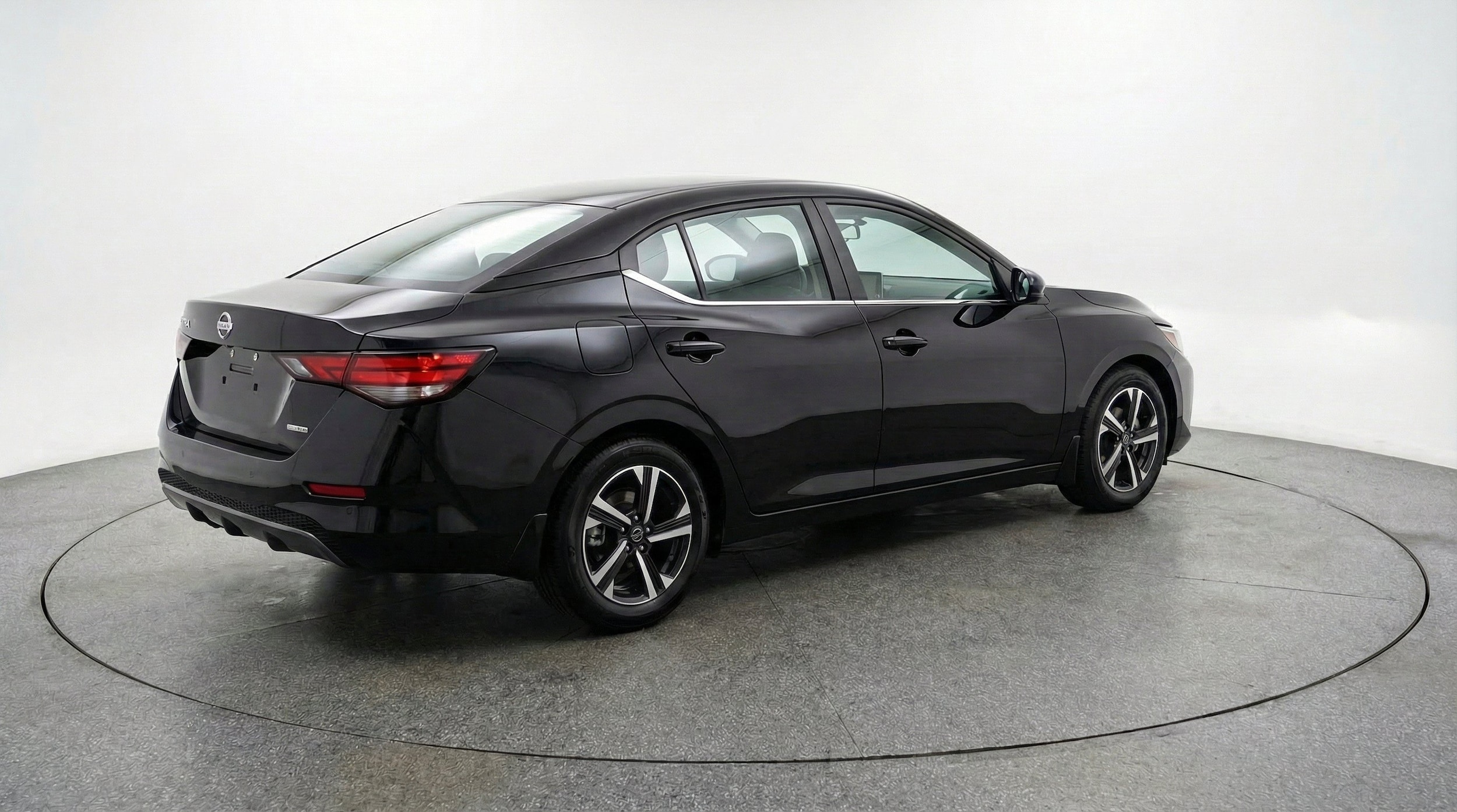 Thumbnail: 2025 Nissan Sentra - 9