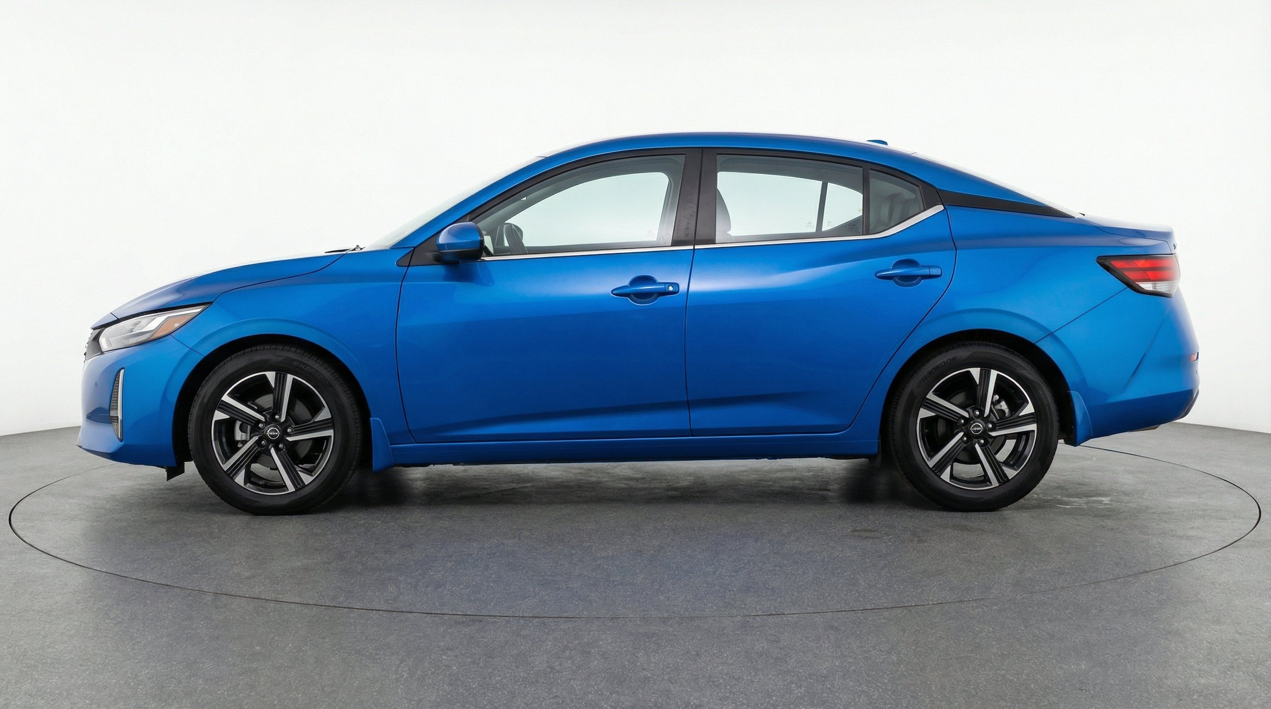 Thumbnail: 2025 Nissan Sentra - 5