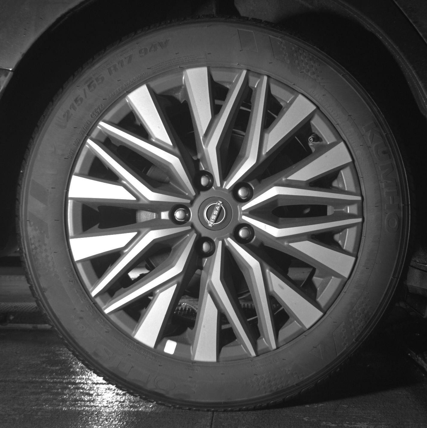 Thumbnail: 2025 Nissan Altima - 12