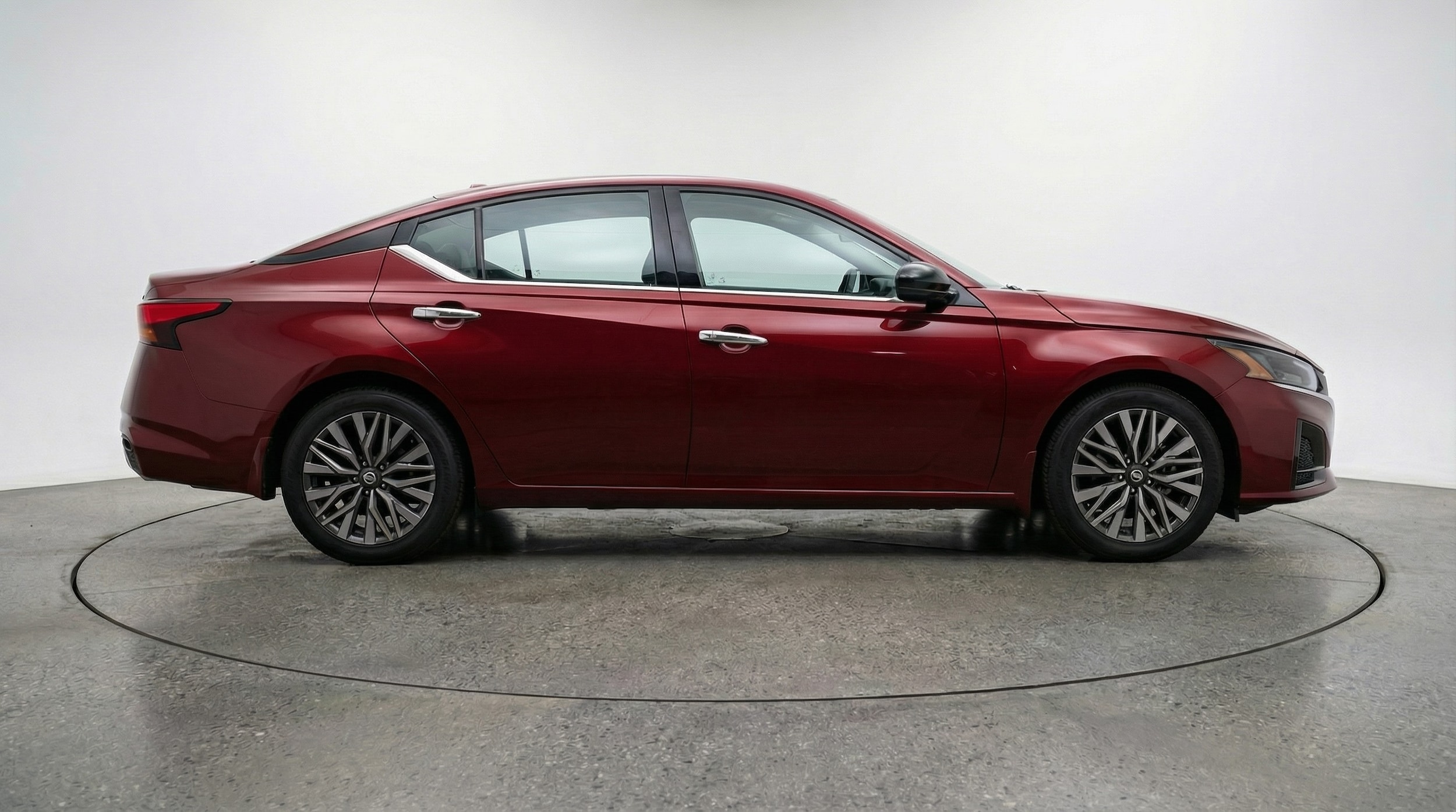 Thumbnail: 2025 Nissan Altima - 8