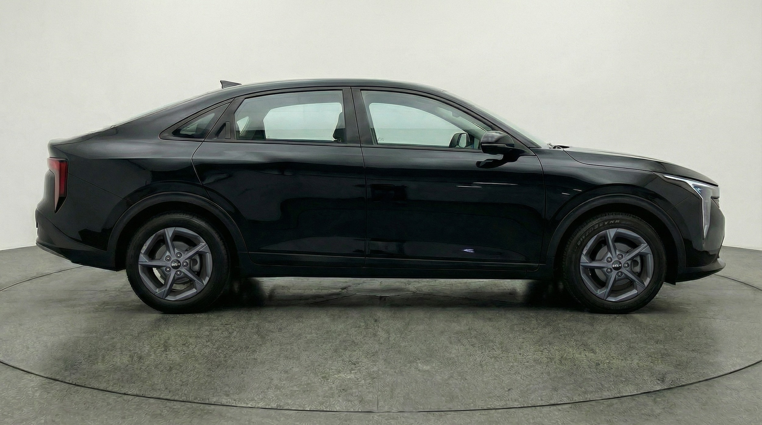 Thumbnail: 2025 Kia K4 - 8