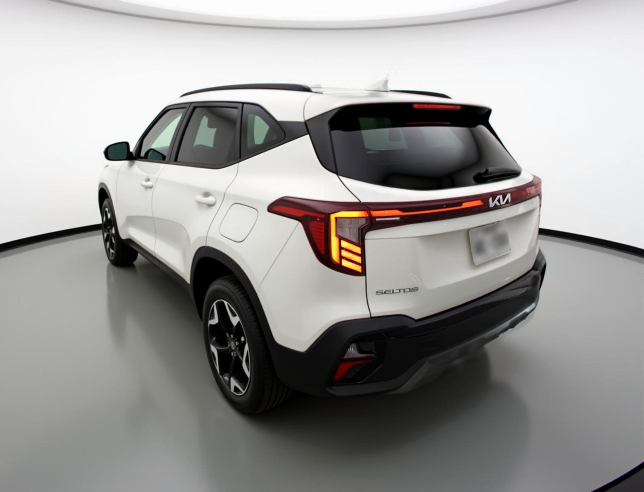 Thumbnail: 2025 Kia Seltos - 5