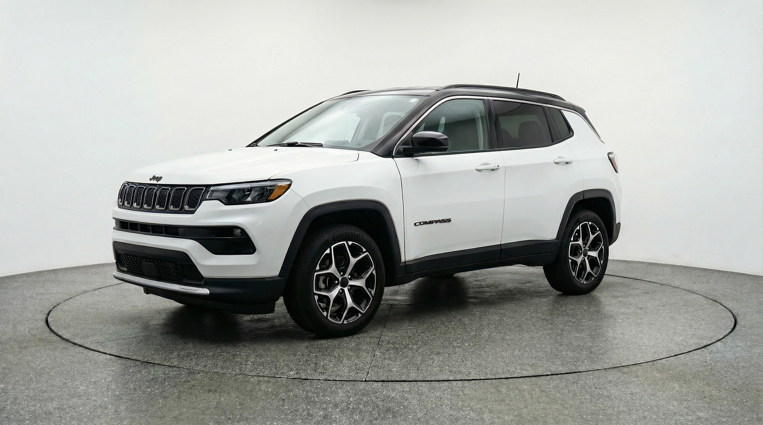 Thumbnail: 2025 Jeep Compass - 3