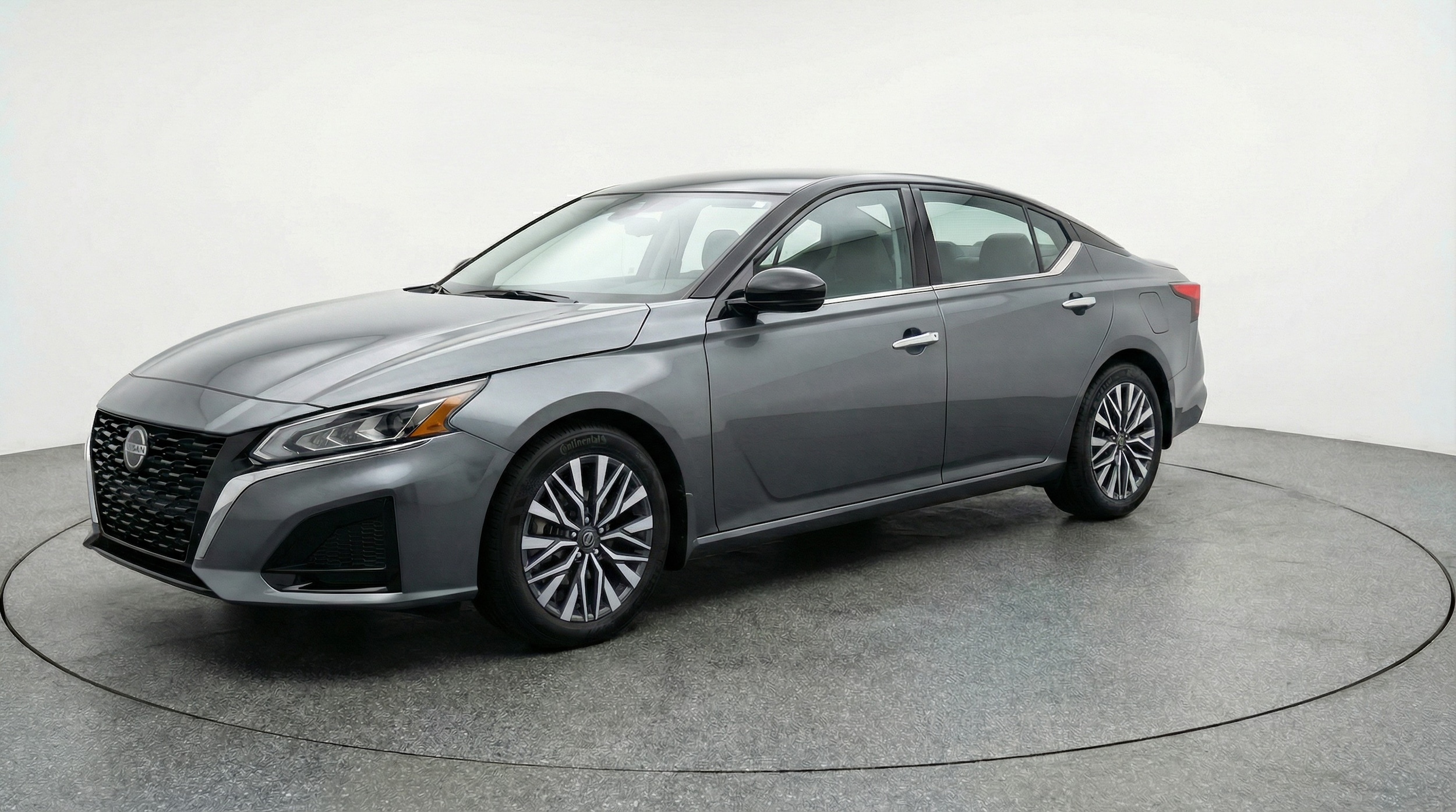 Thumbnail: 2025 Nissan Altima - 3