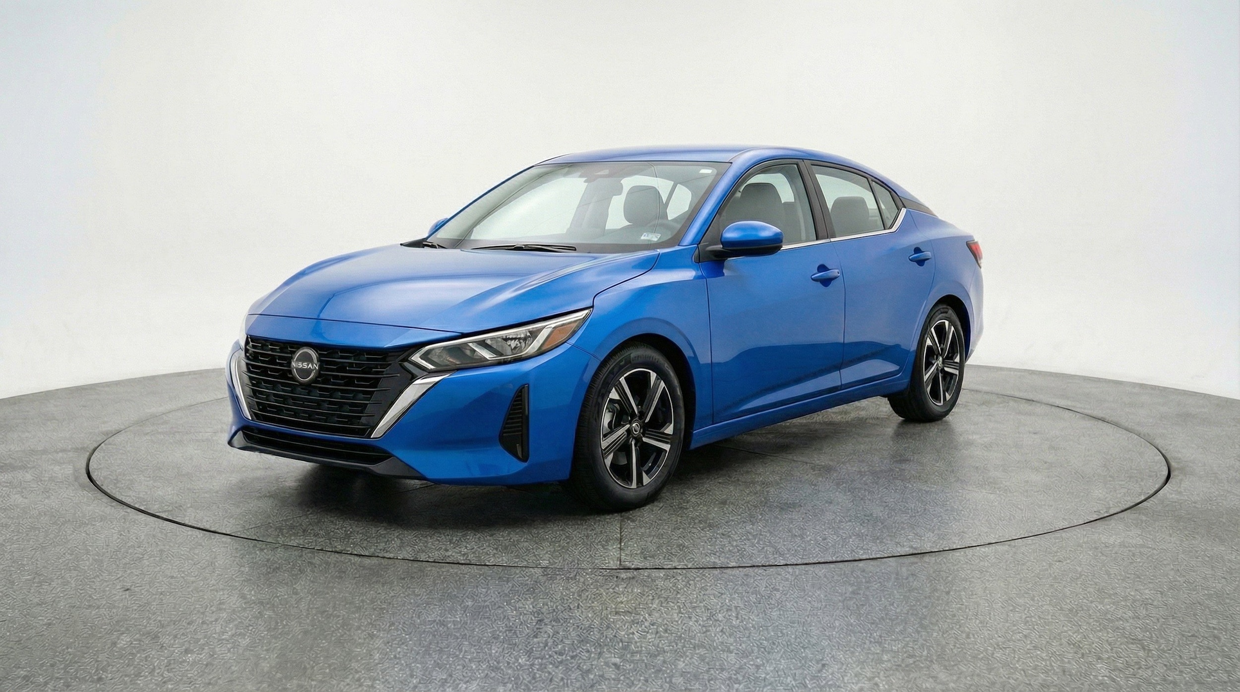 Thumbnail: 2025 Nissan Sentra - 3