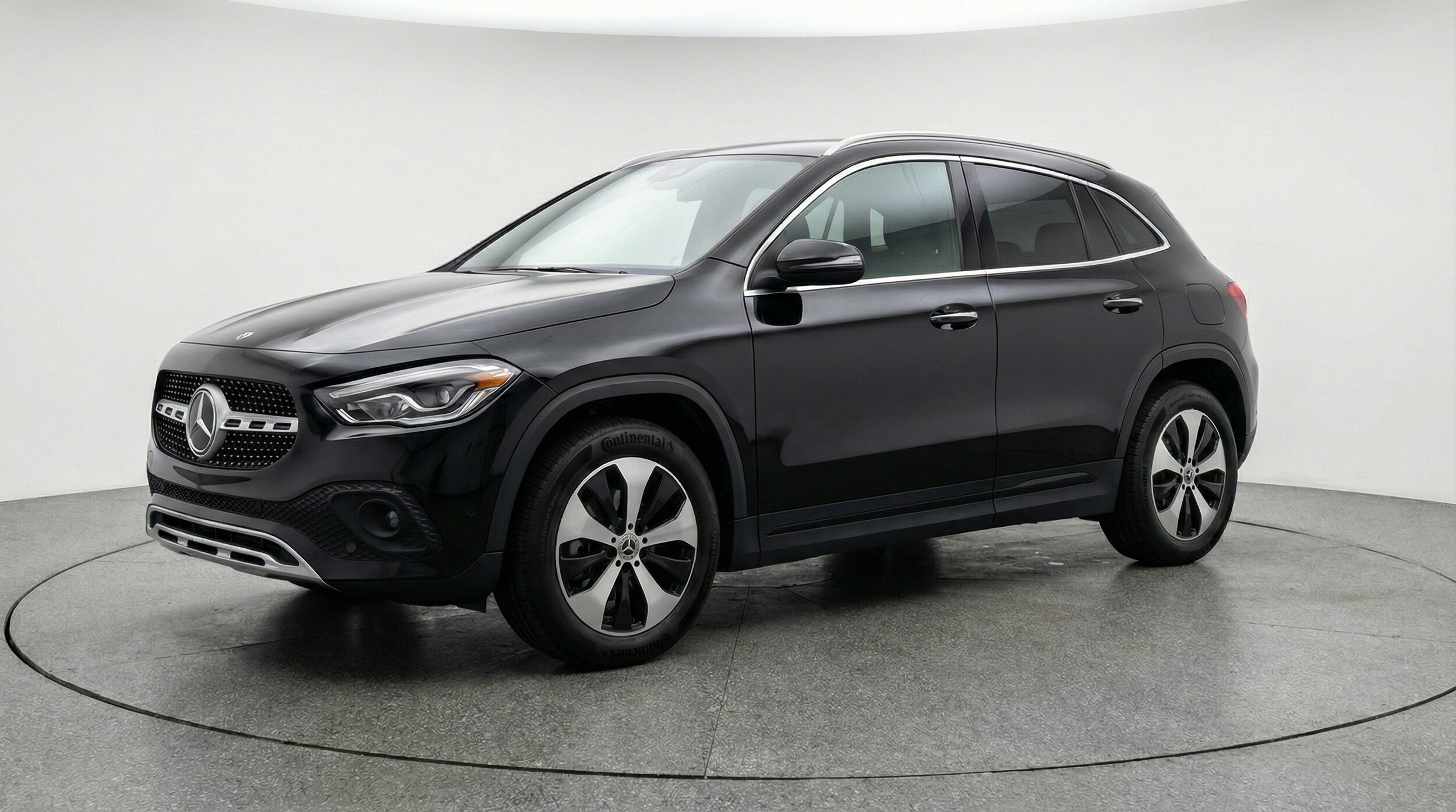 Thumbnail: 2025 Mercedes-Benz GLA - 3