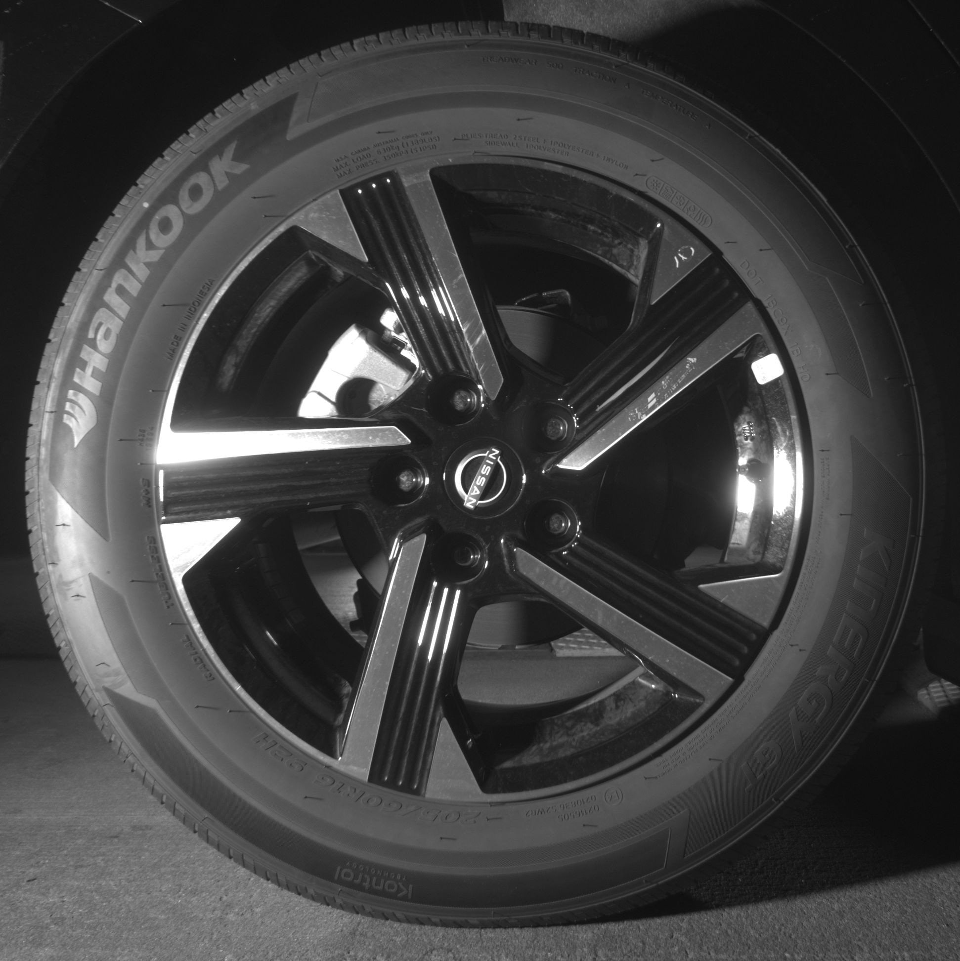 Thumbnail: 2025 Nissan Sentra - 15