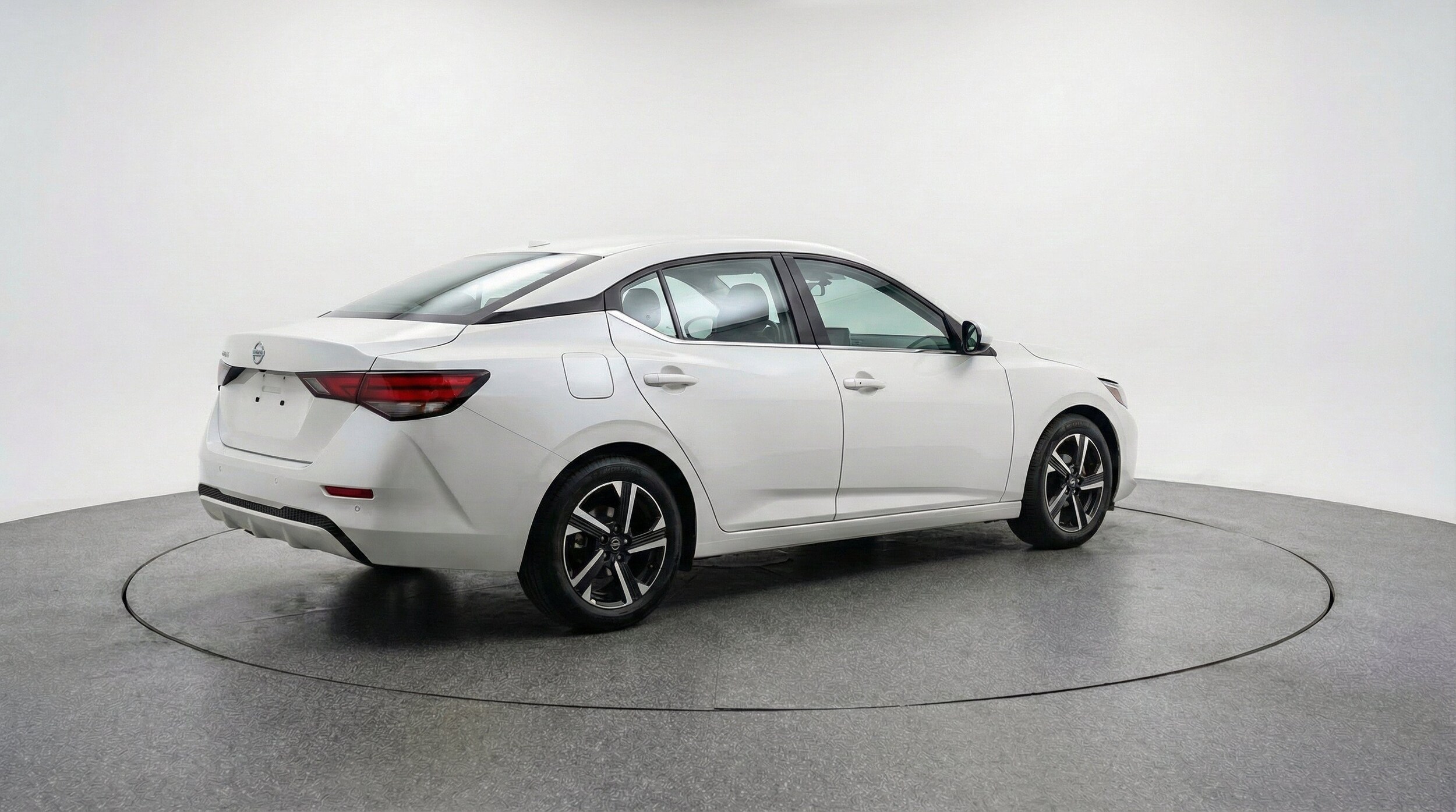 Thumbnail: 2025 Nissan Sentra - 9