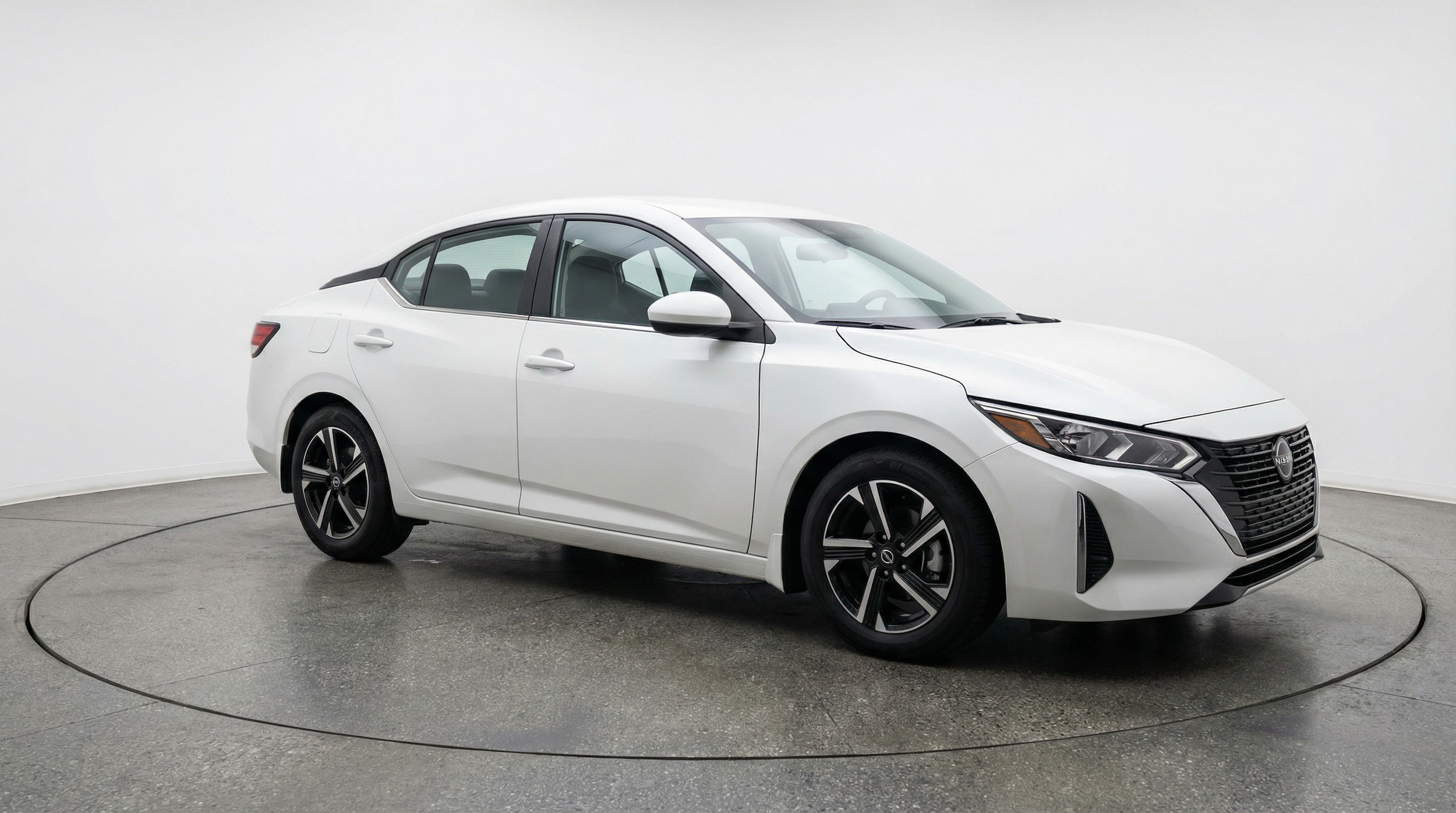 Thumbnail: 2025 Nissan Sentra - 1