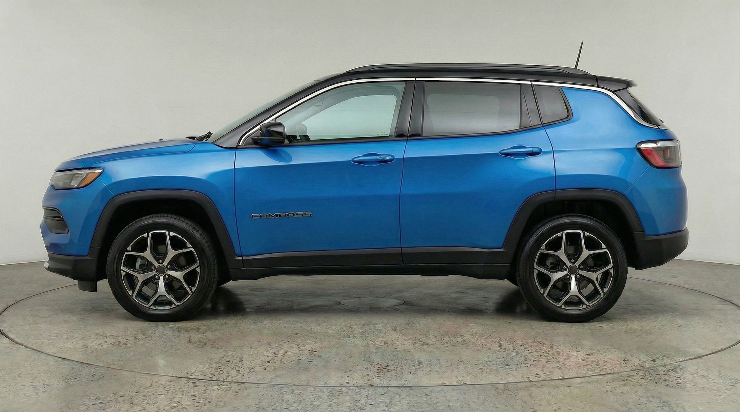 Thumbnail: 2025 Jeep Compass - 4