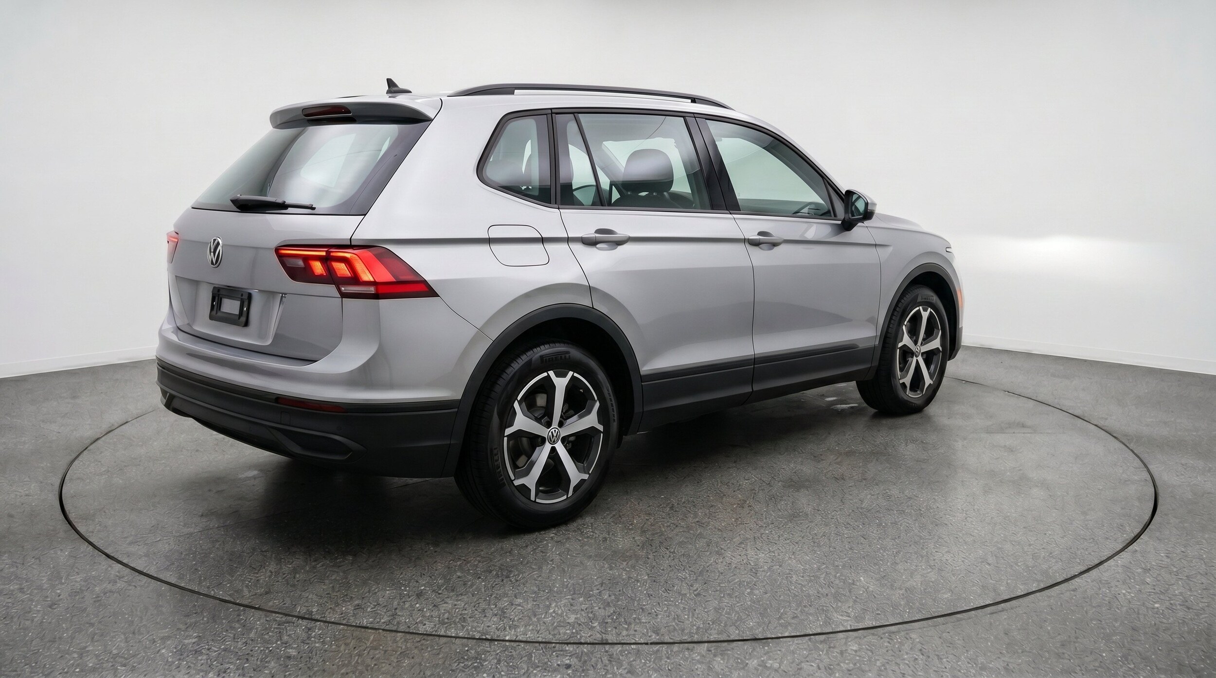 Thumbnail: 2026 Volkswagen Tiguan - 9