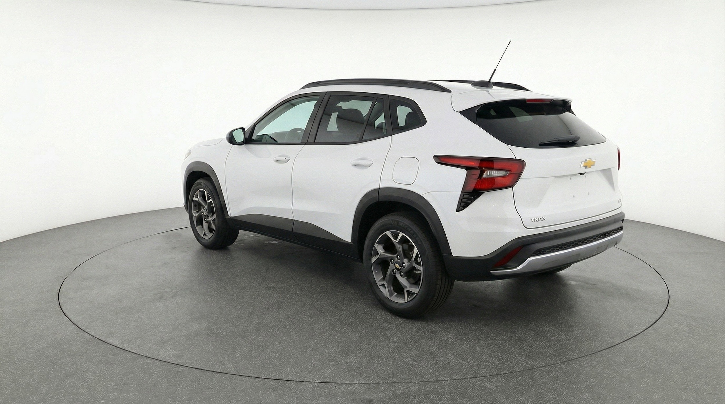 Thumbnail: 2025 Chevrolet Trax - 6