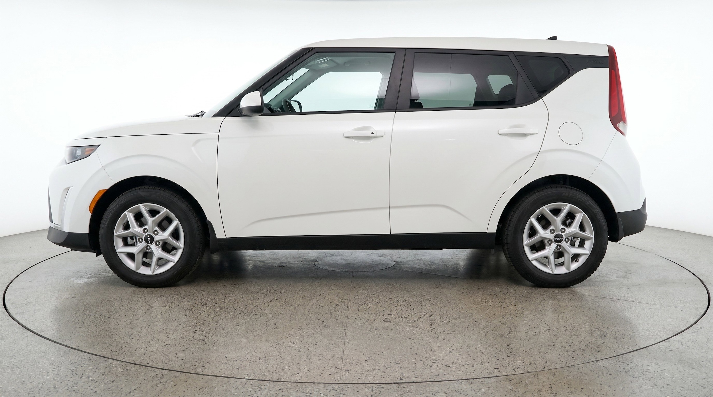 Thumbnail: 2025 Kia Soul - 5