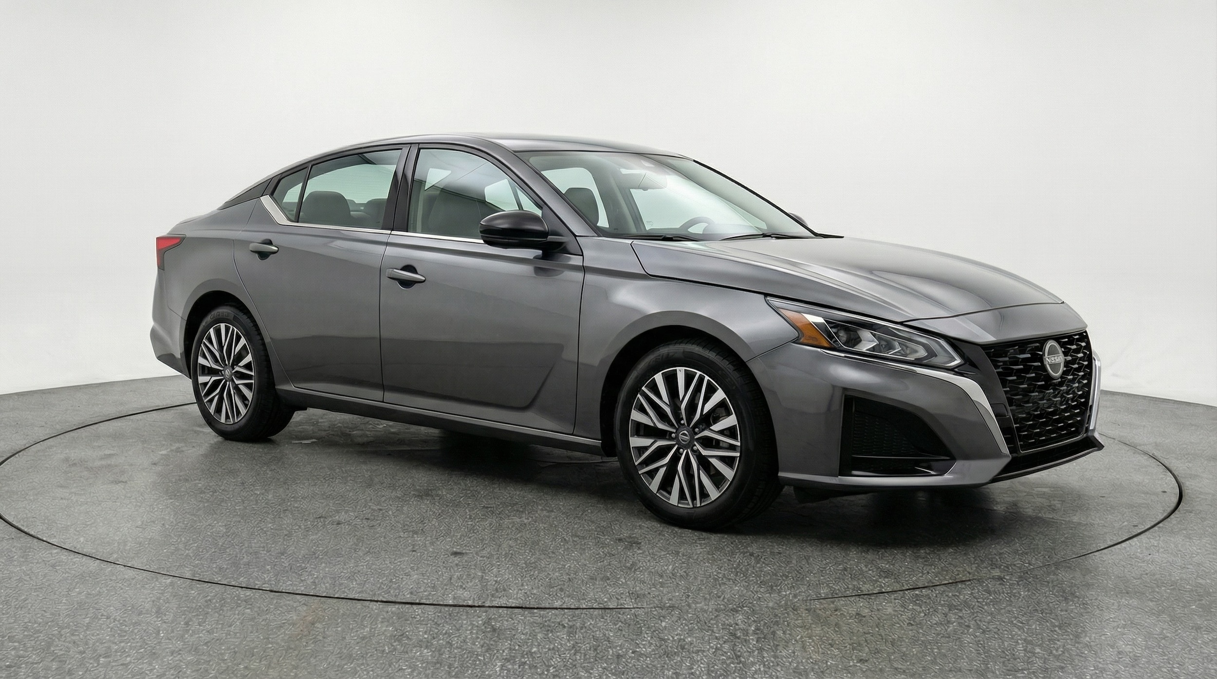 Thumbnail: 2025 Nissan Altima - 1