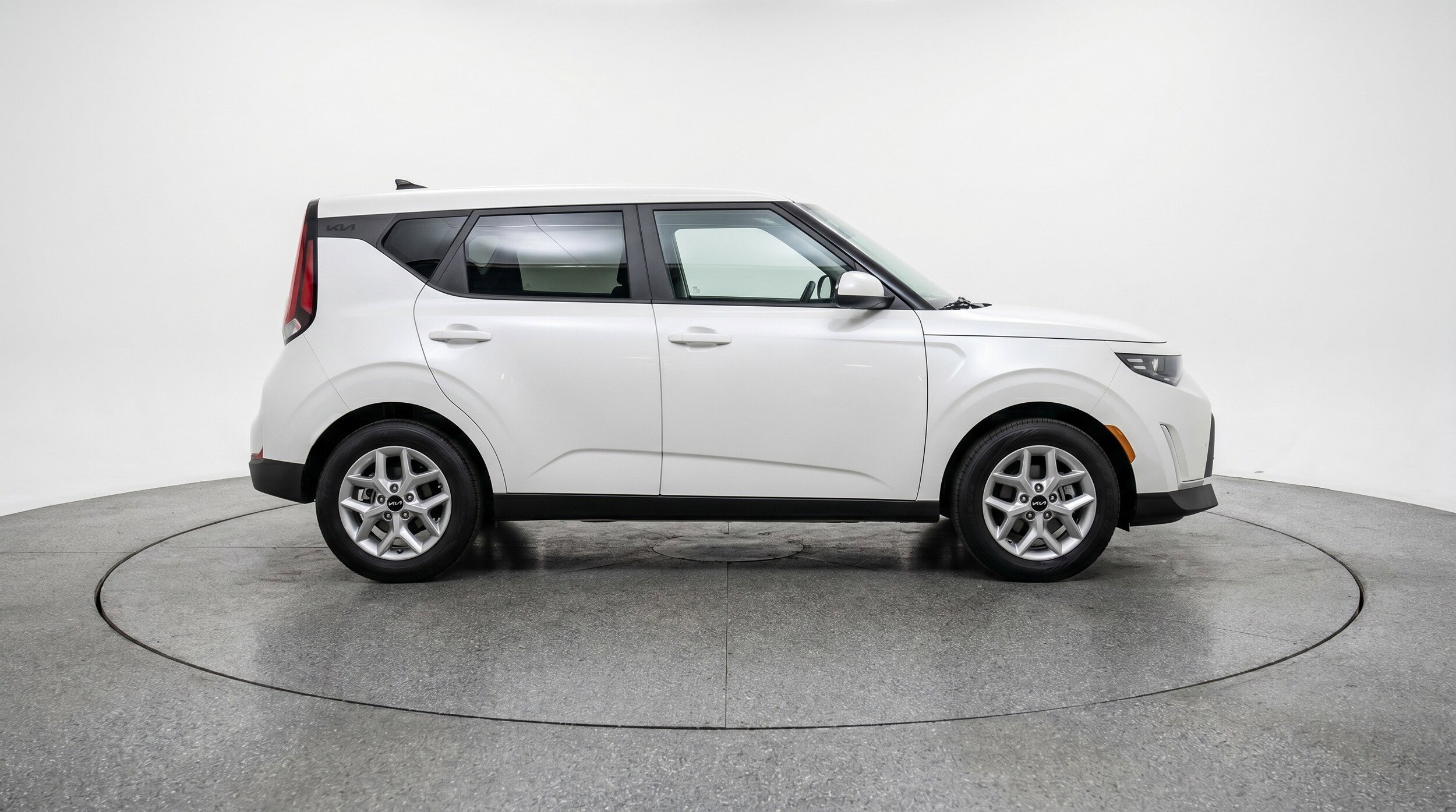 Thumbnail: 2025 Kia Soul - 11