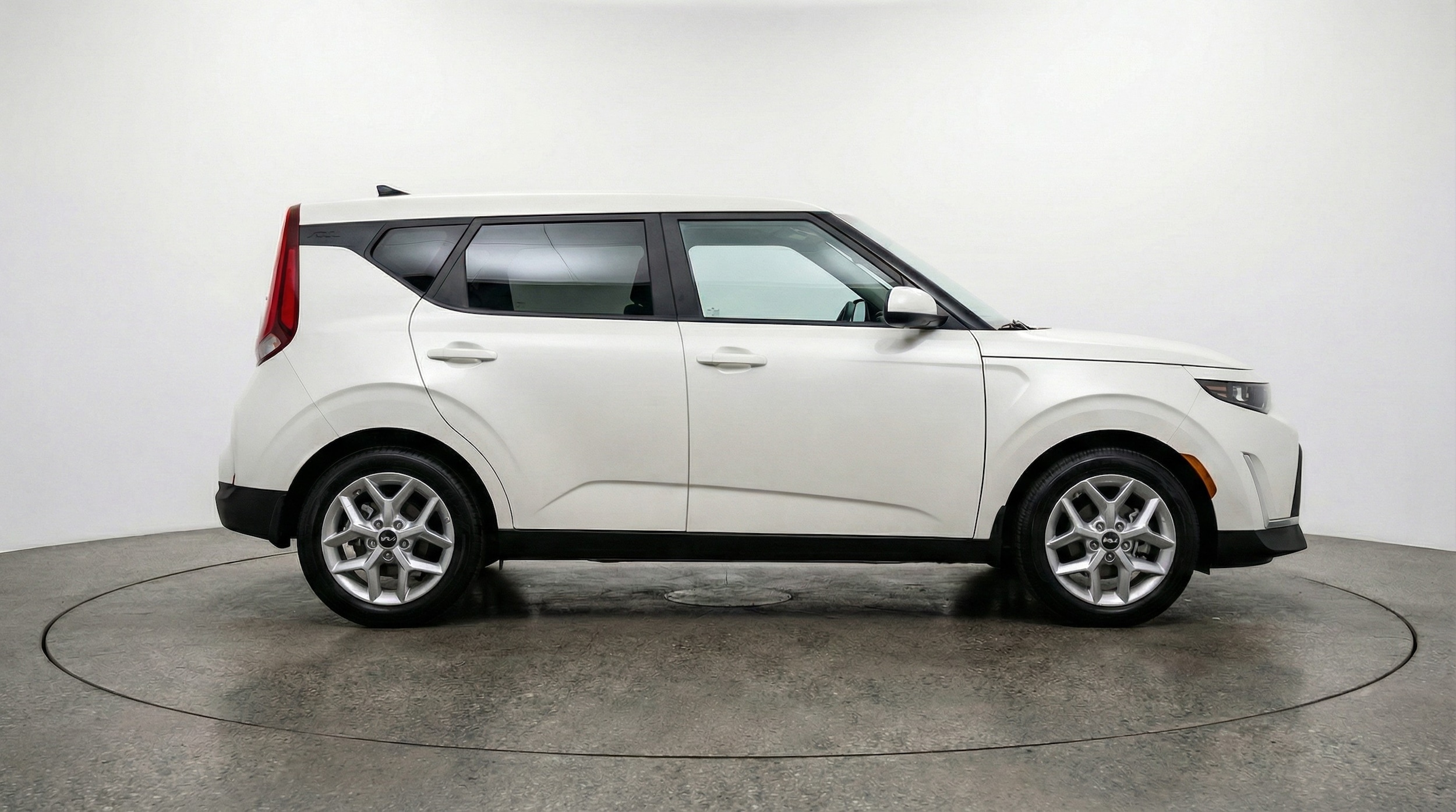 Thumbnail: 2025 Kia Soul - 8