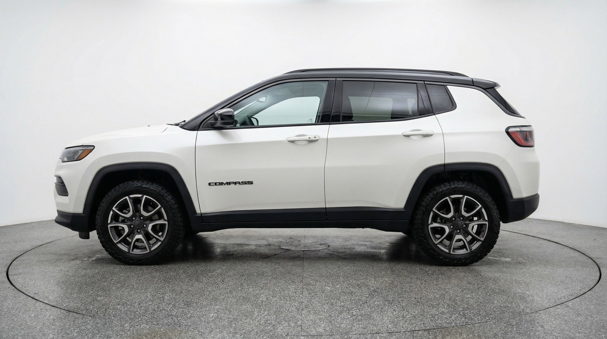 Thumbnail: 2025 Jeep Compass - 5