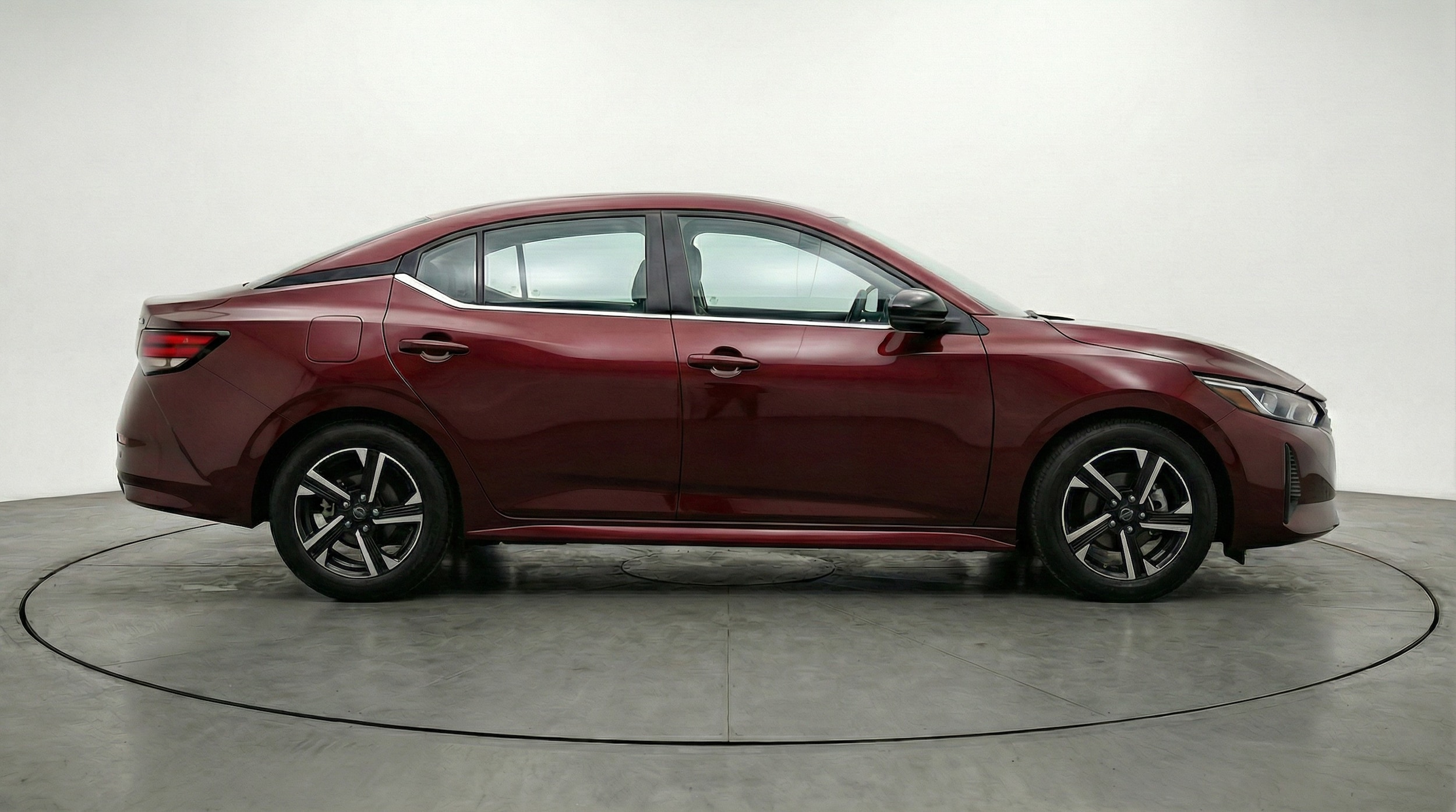 Thumbnail: 2025 Nissan Sentra - 8