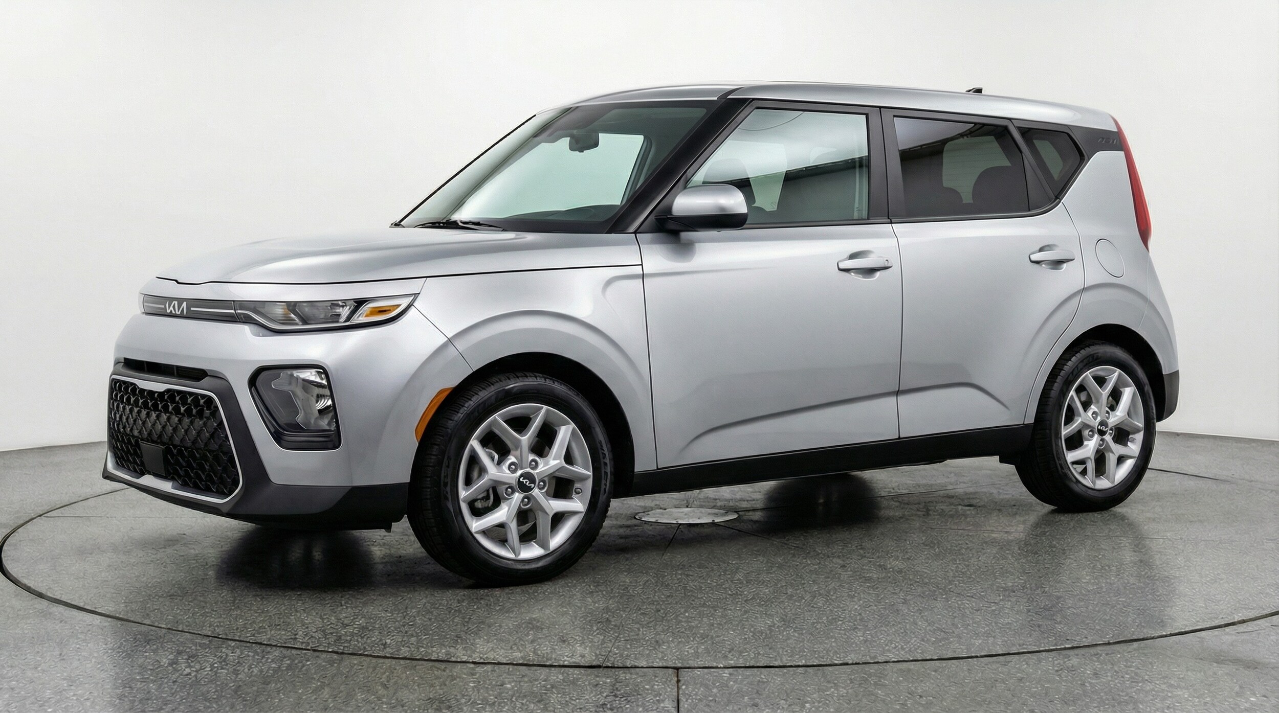 Thumbnail: 2025 Kia Soul - 3