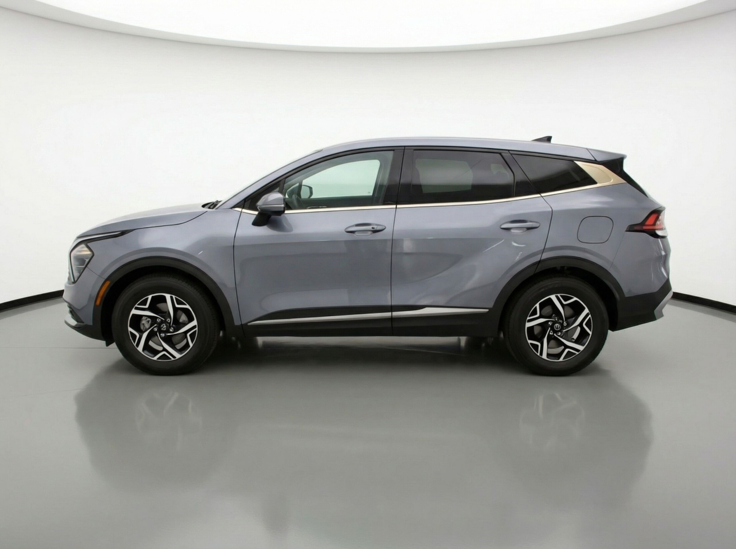 Thumbnail: 2025 Kia Sportage - 4