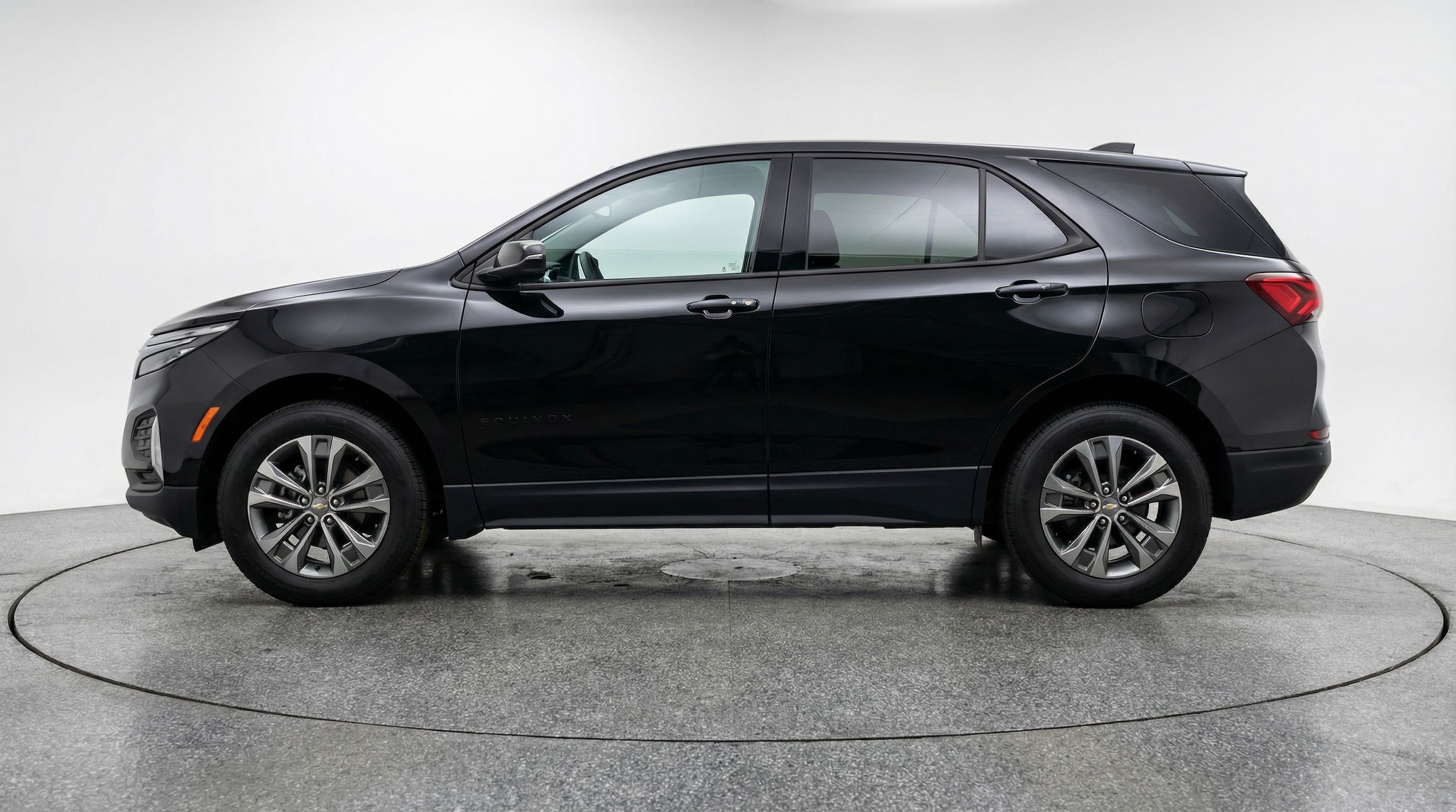 Thumbnail: 2025 Chevrolet Equinox - 4