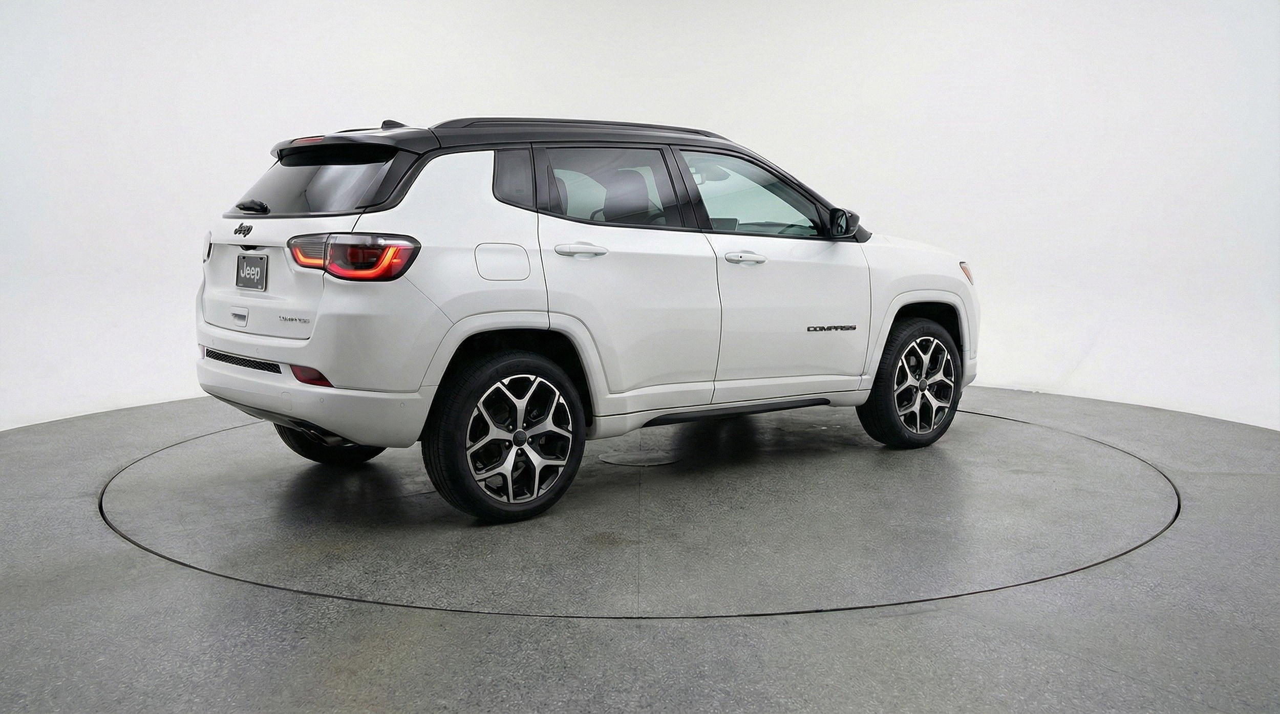 Thumbnail: 2025 Jeep Compass - 9