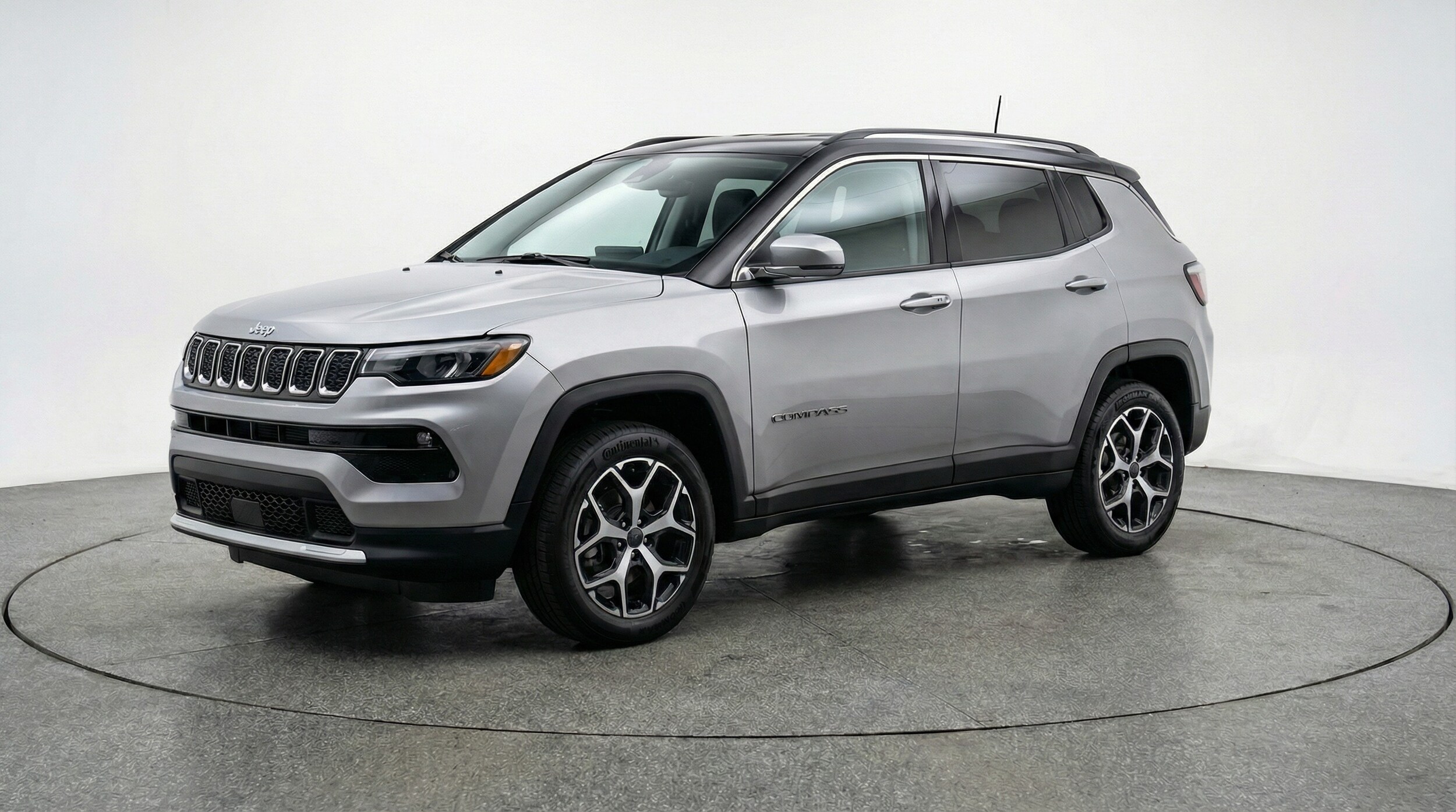 Thumbnail: 2025 Jeep Compass - 3