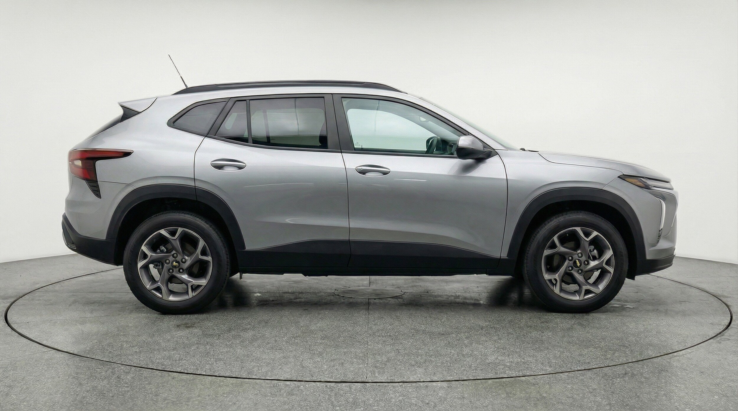 Thumbnail: 2025 Chevrolet Trax - 11