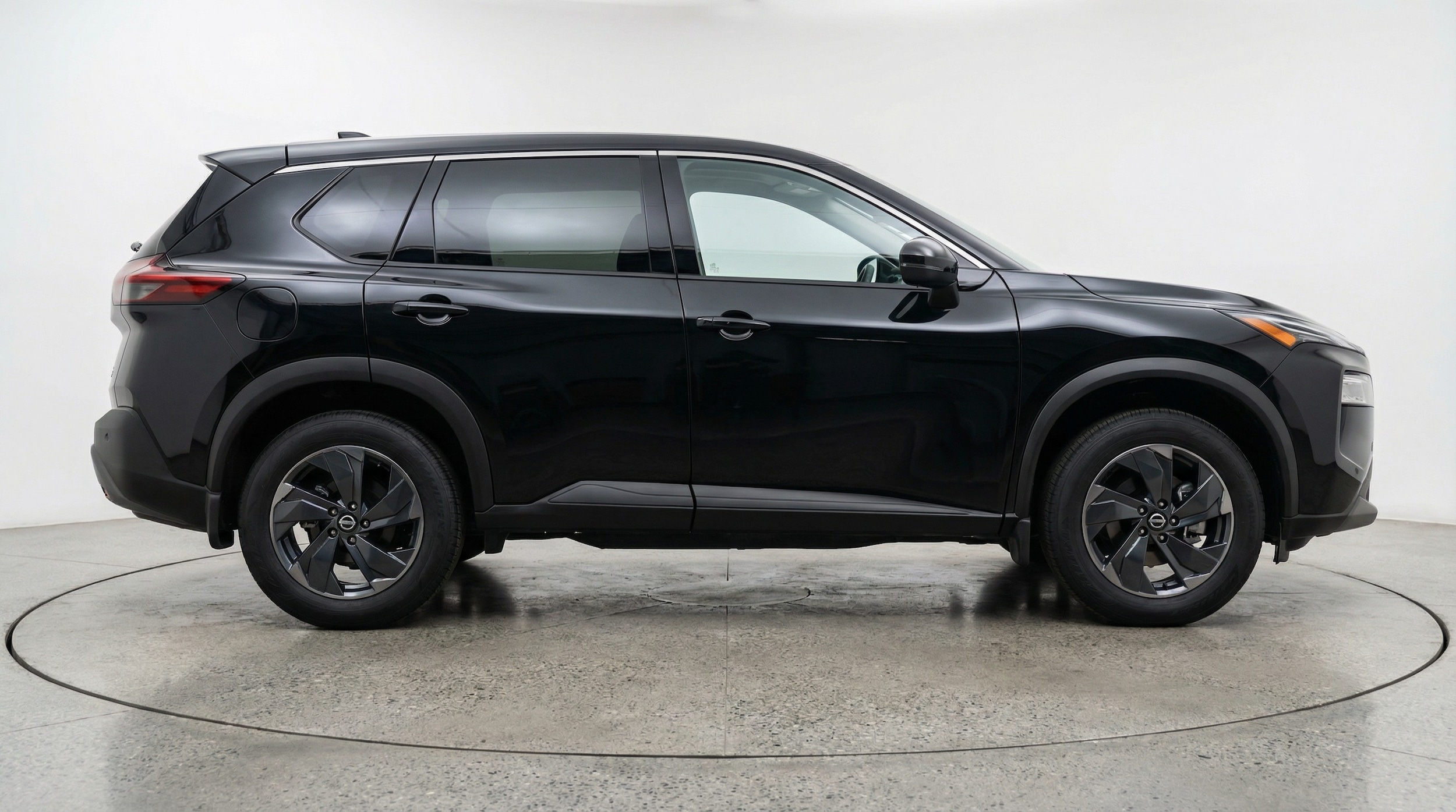 Thumbnail: 2025 Nissan Rogue - 8