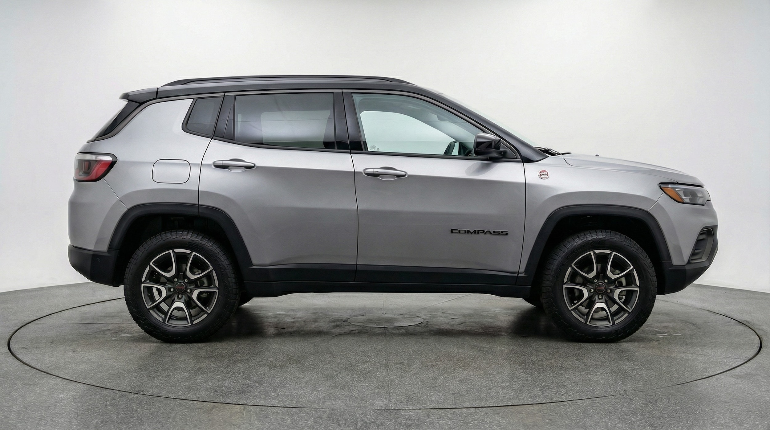 Thumbnail: 2025 Jeep Compass - 8