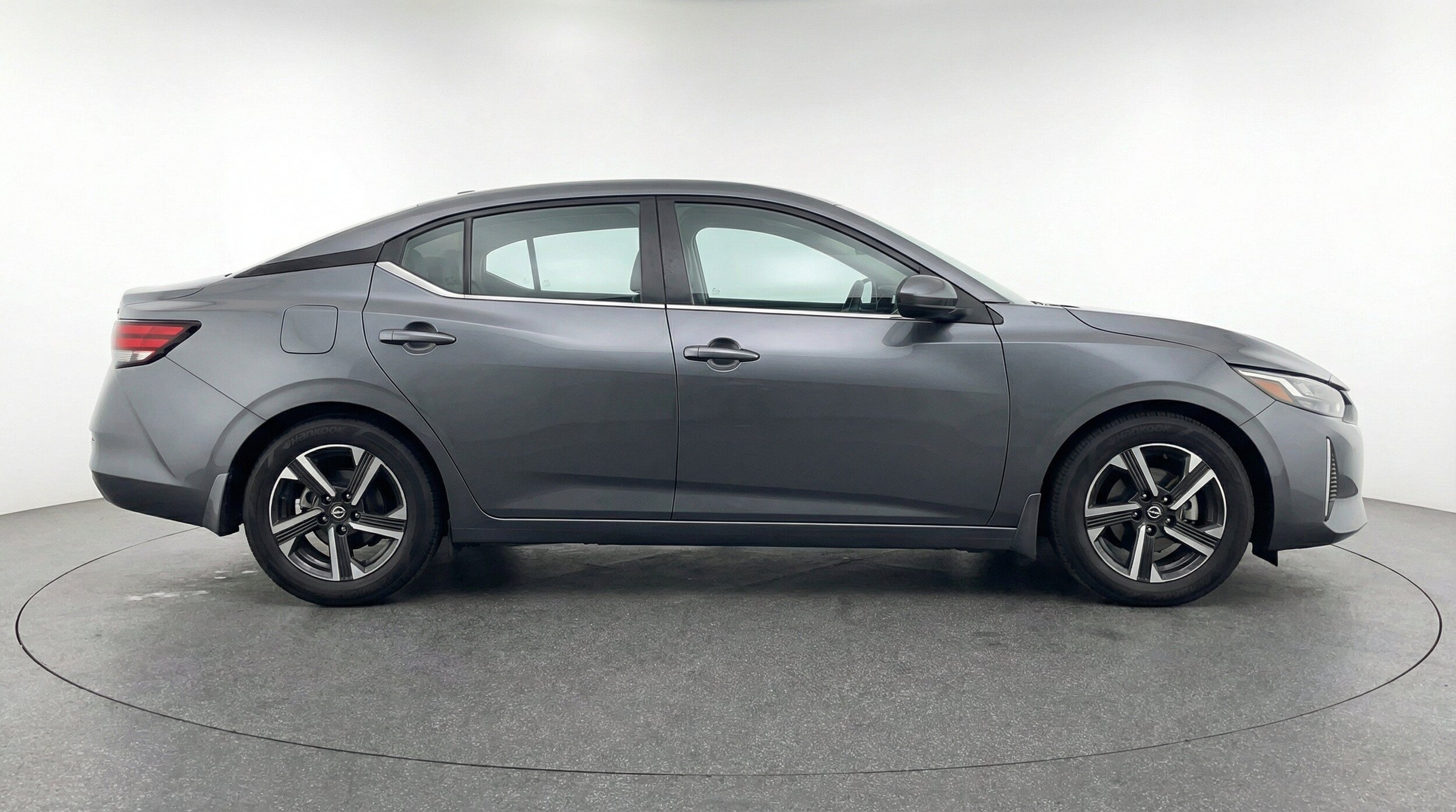 Thumbnail: 2025 Nissan Sentra - 10