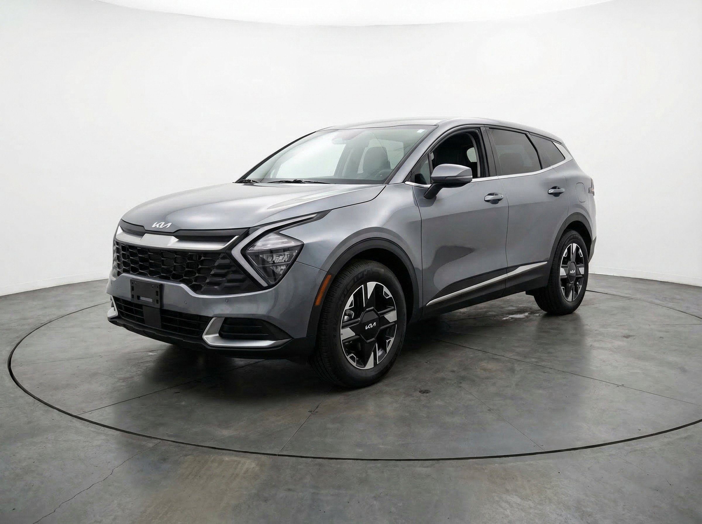 Thumbnail: 2026 Kia Sportage - 3