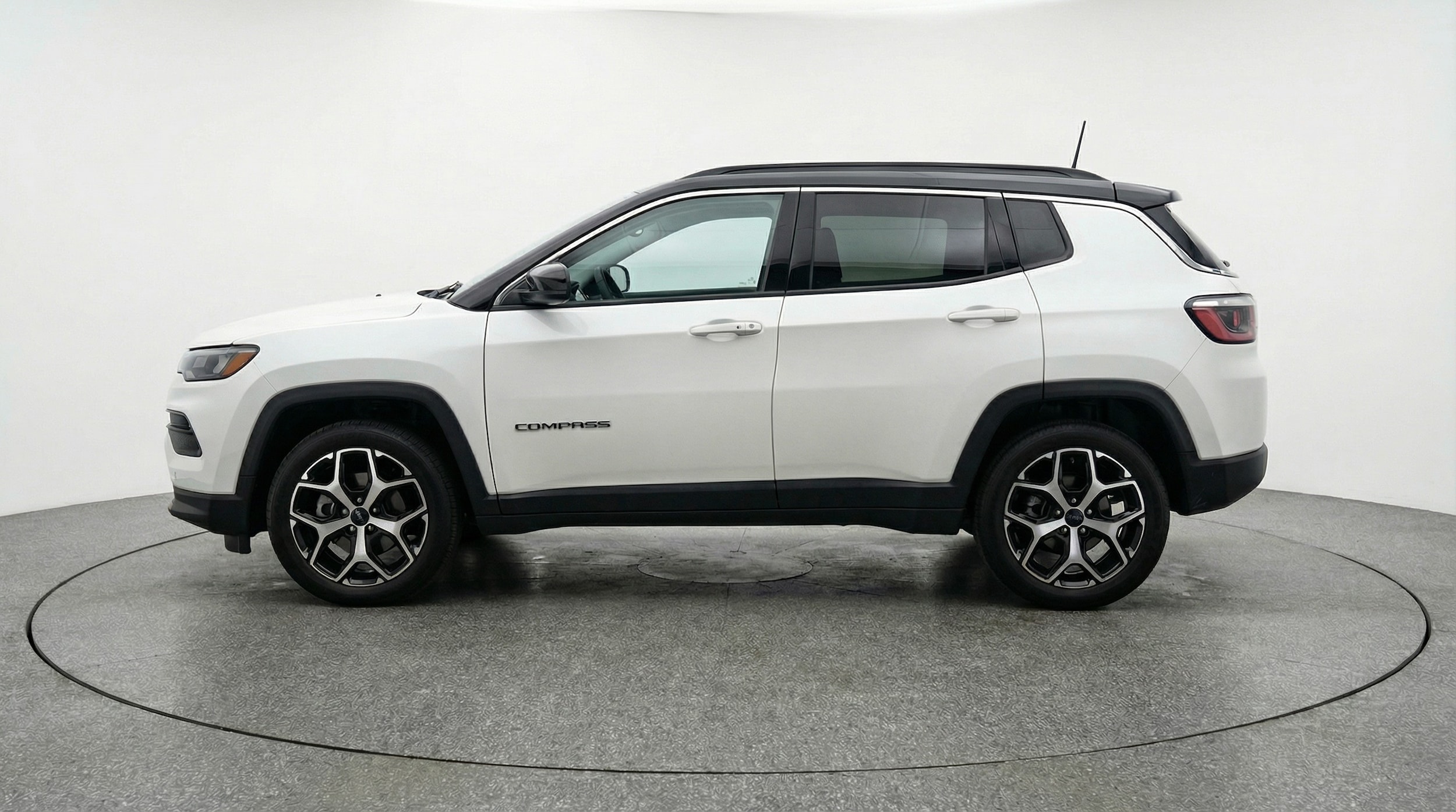 Thumbnail: 2025 Jeep Compass - 4