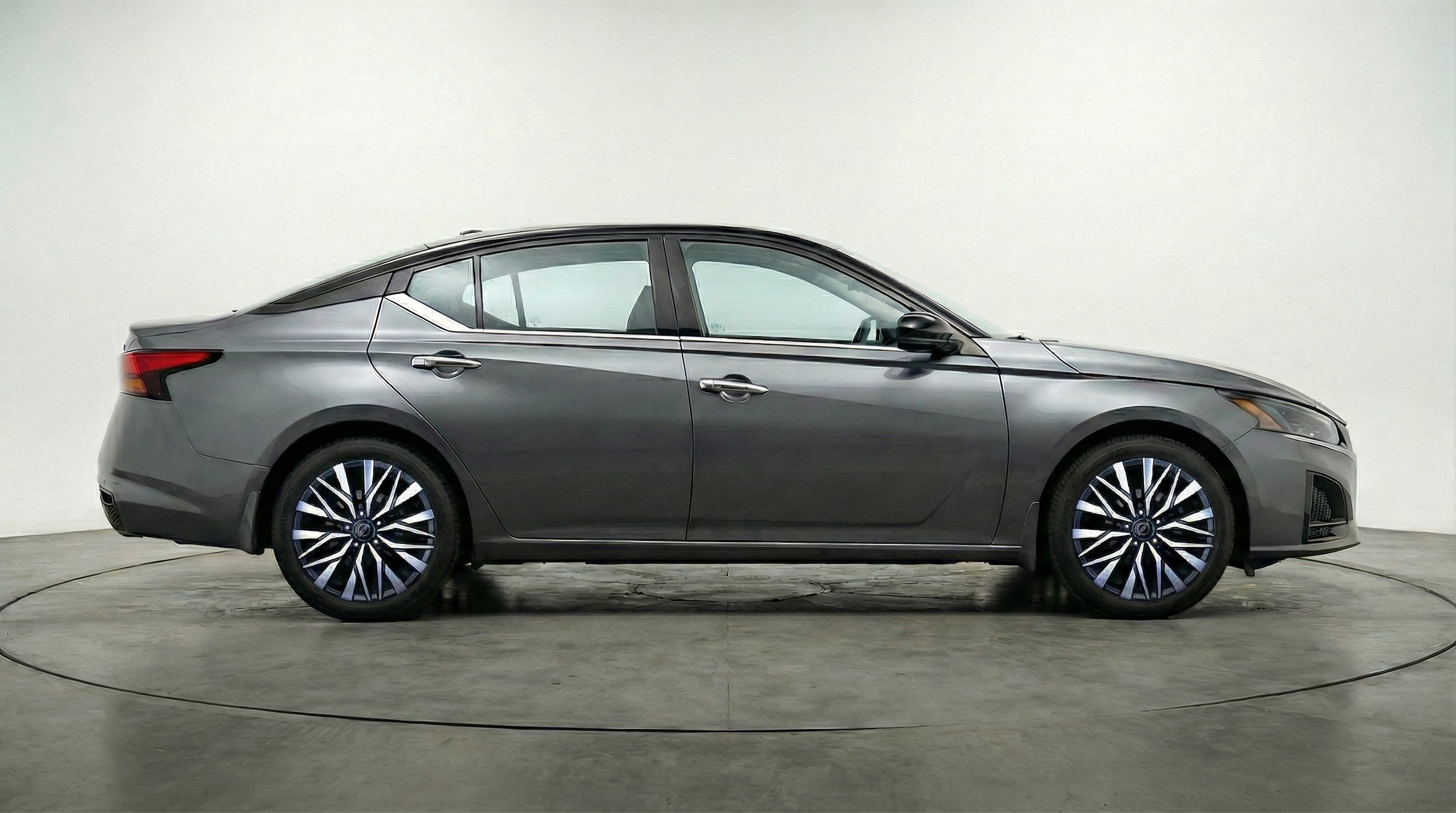 Thumbnail: 2025 Nissan Altima - 8