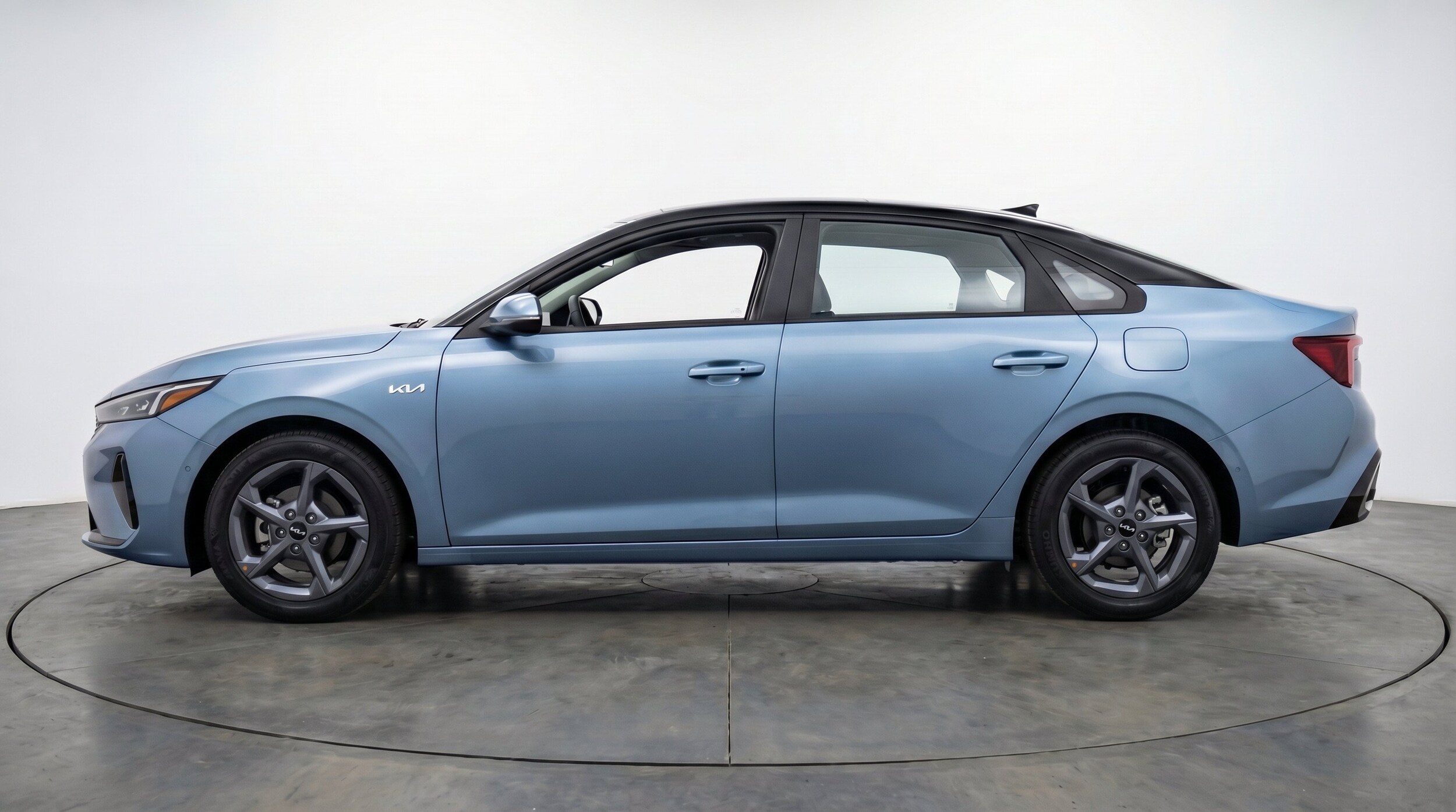 Thumbnail: 2026 Kia K4 - 5