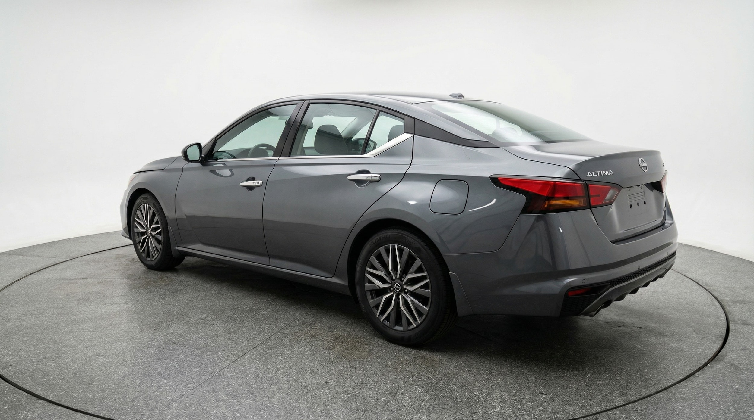 Thumbnail: 2025 Nissan Altima - 5