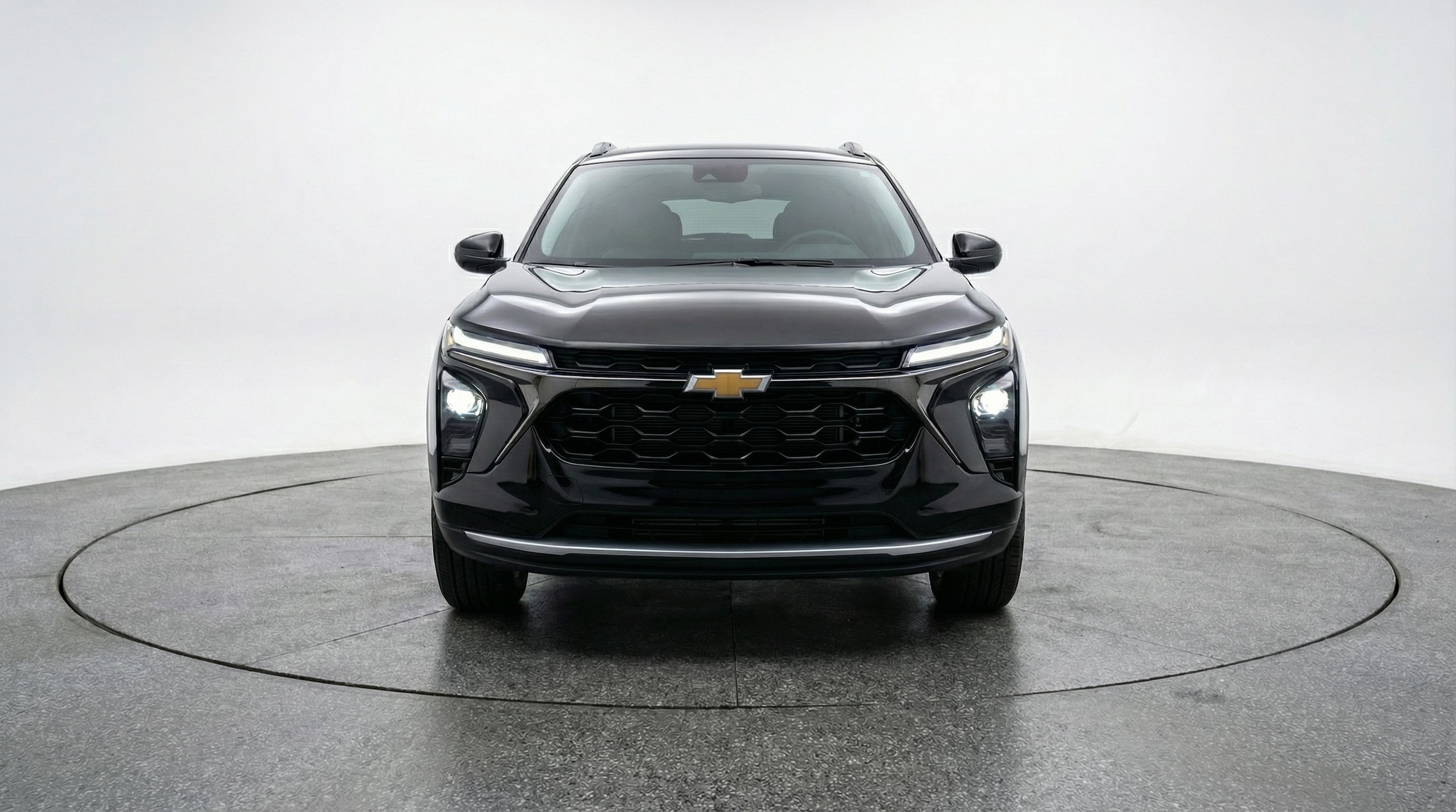 Thumbnail: 2025 Chevrolet Trax - 2