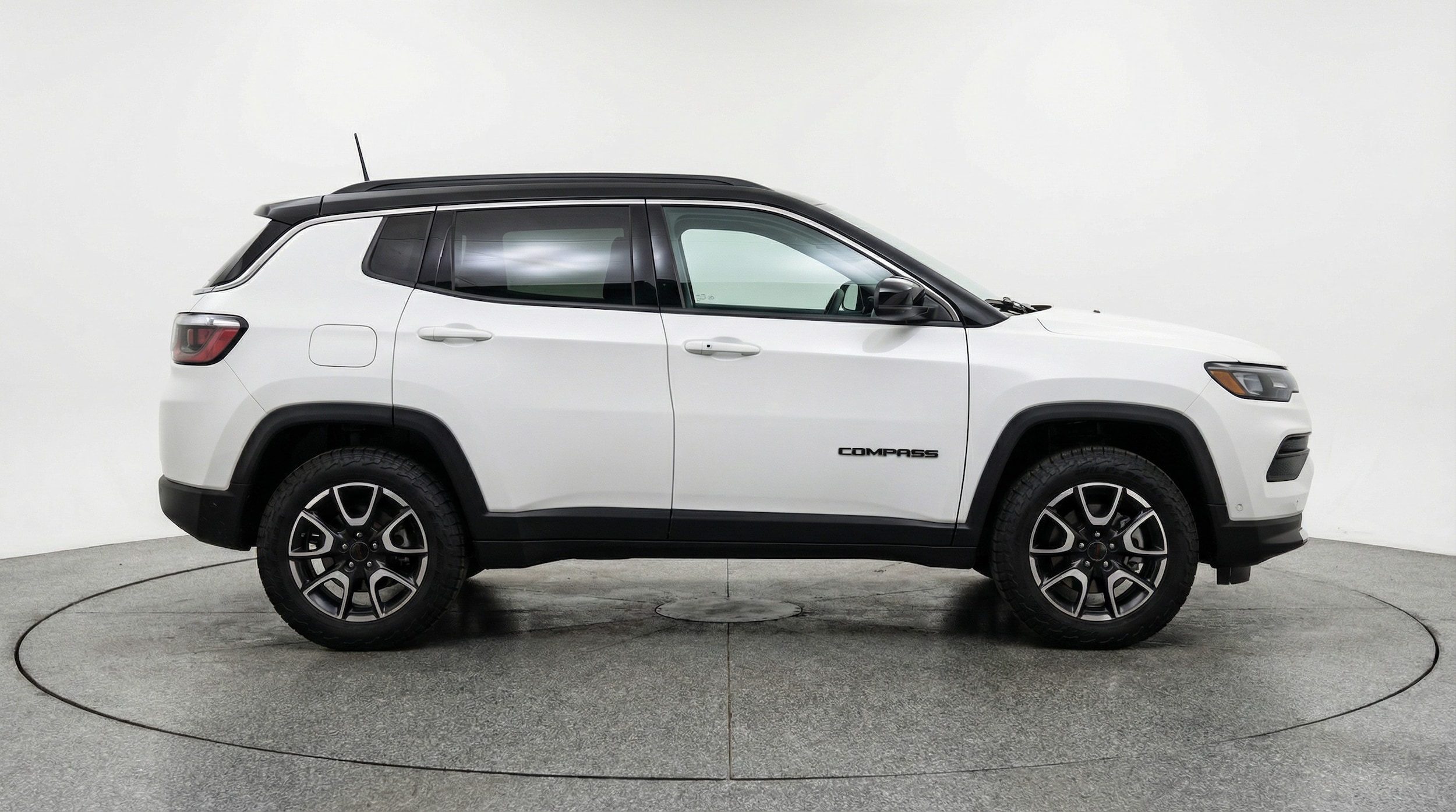 Thumbnail: 2025 Jeep Compass - 8