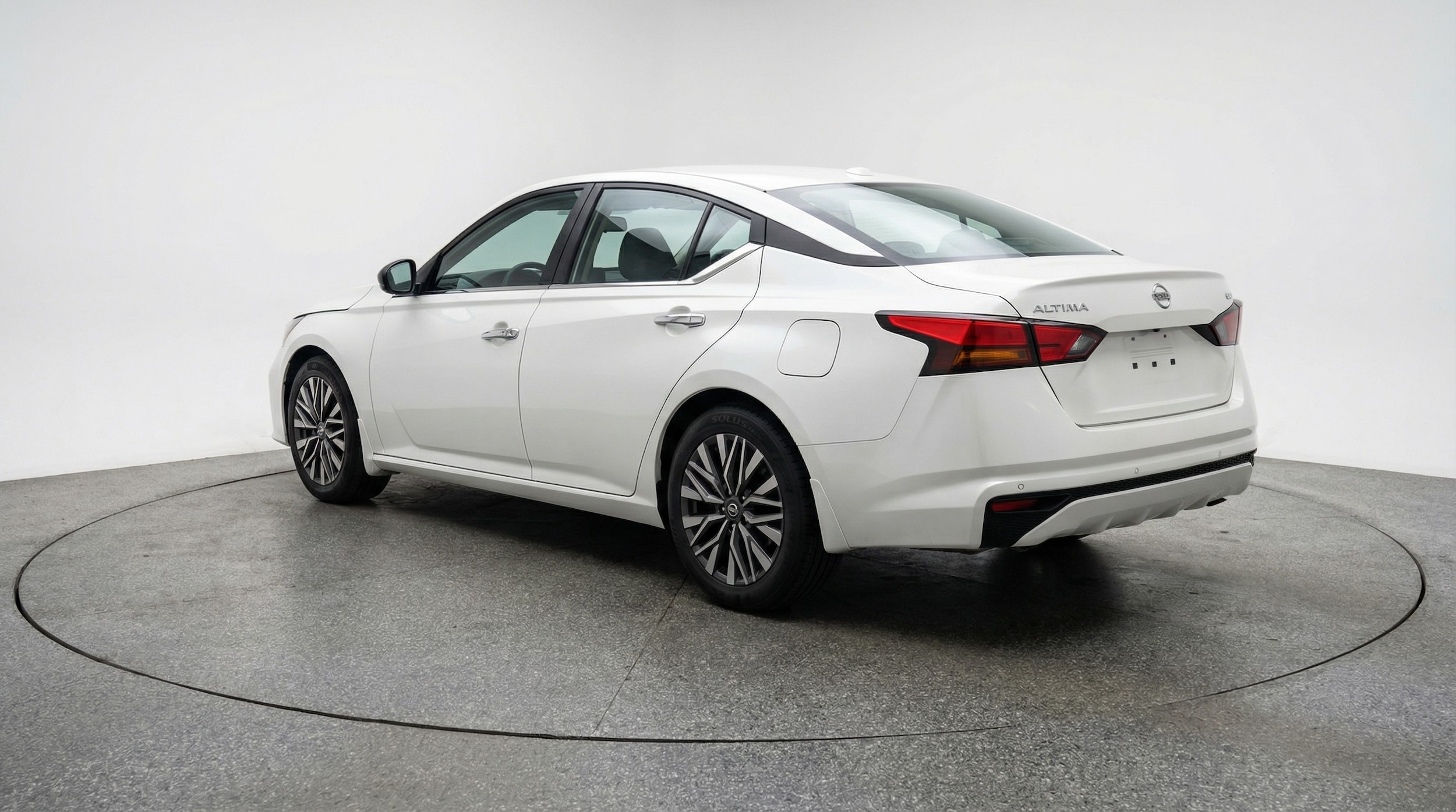 Thumbnail: 2025 Nissan Altima - 5