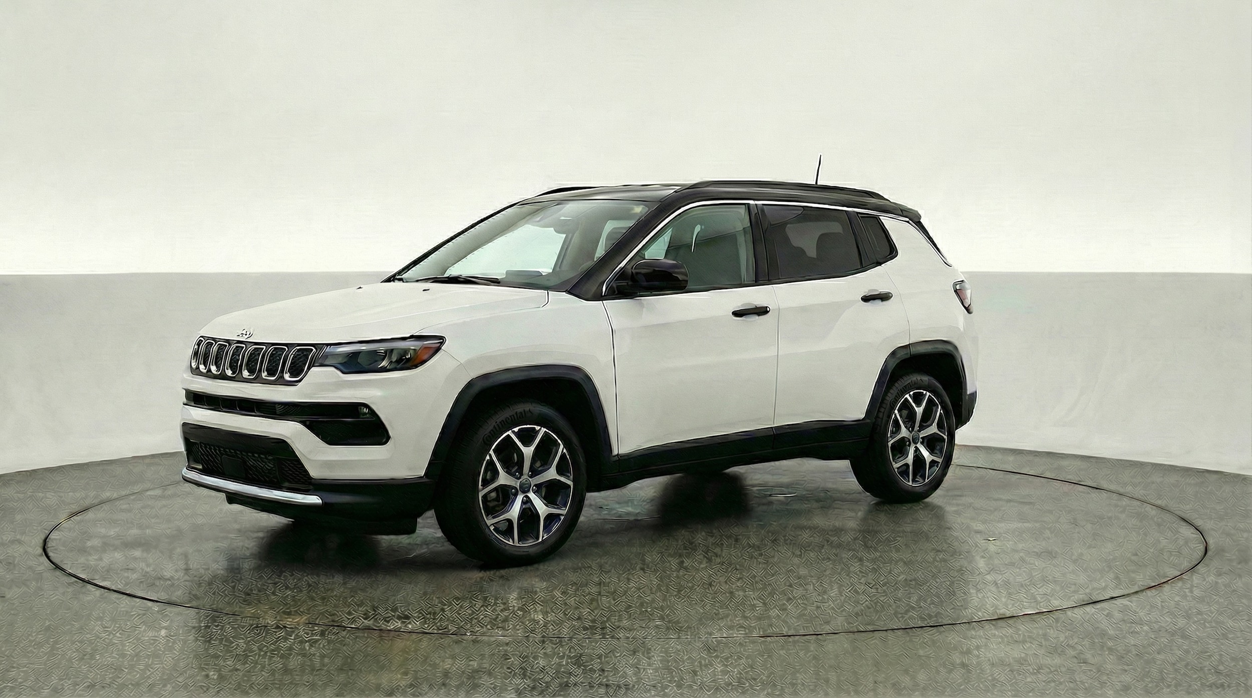 Thumbnail: 2025 Jeep Compass - 3