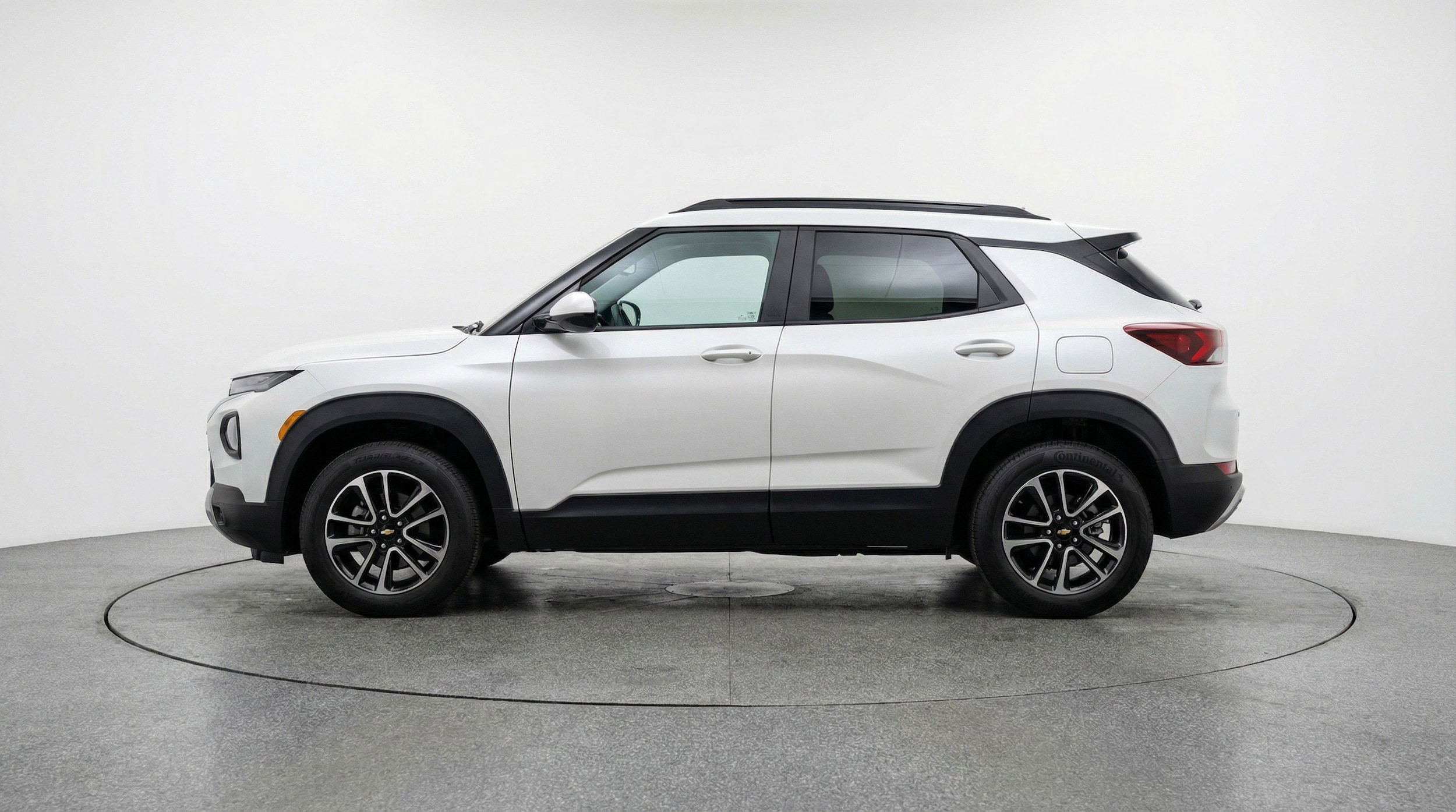 Thumbnail: 2025 Chevrolet TrailBlazer - 5