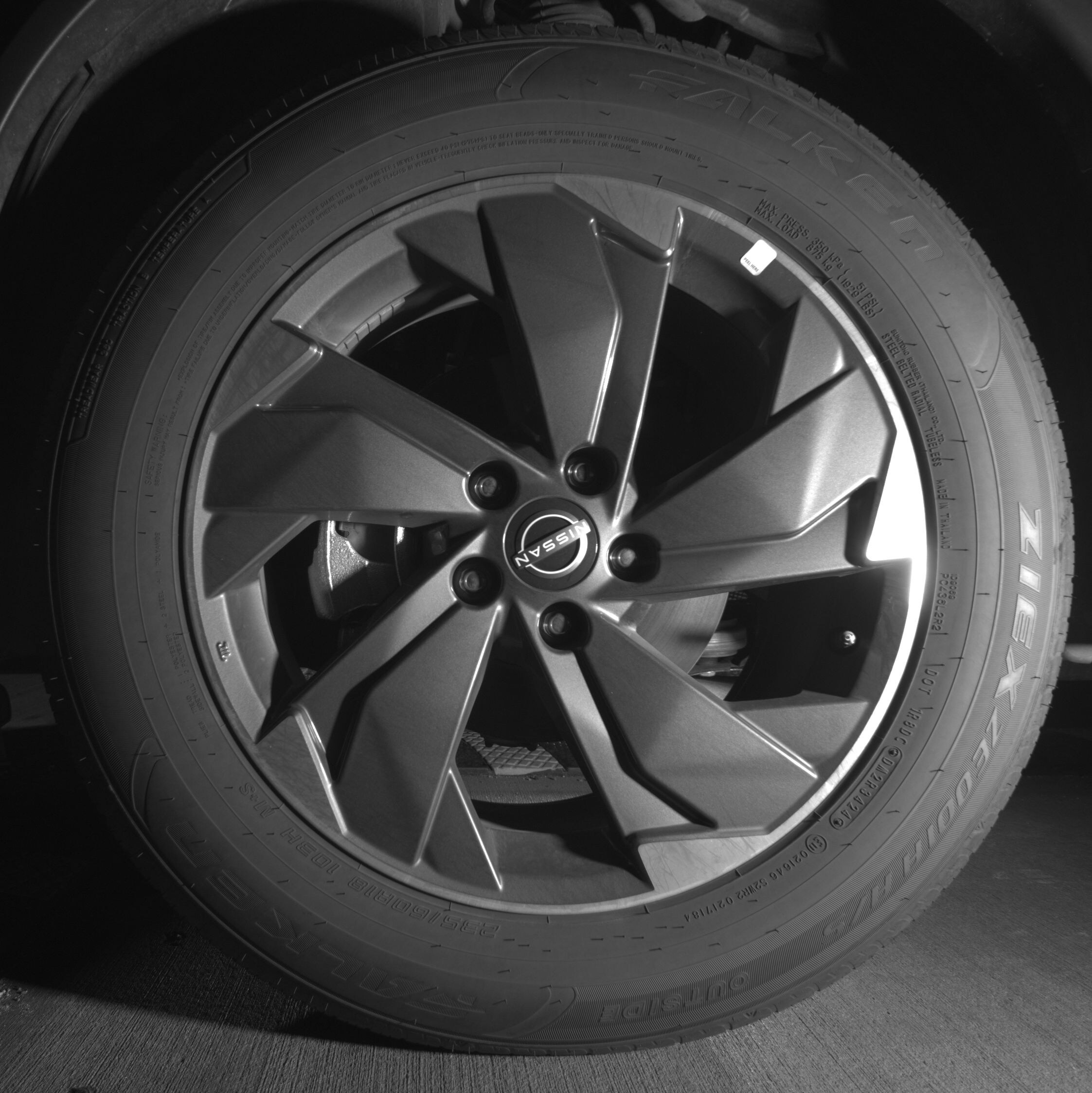 Thumbnail: 2025 Nissan Rogue - 9