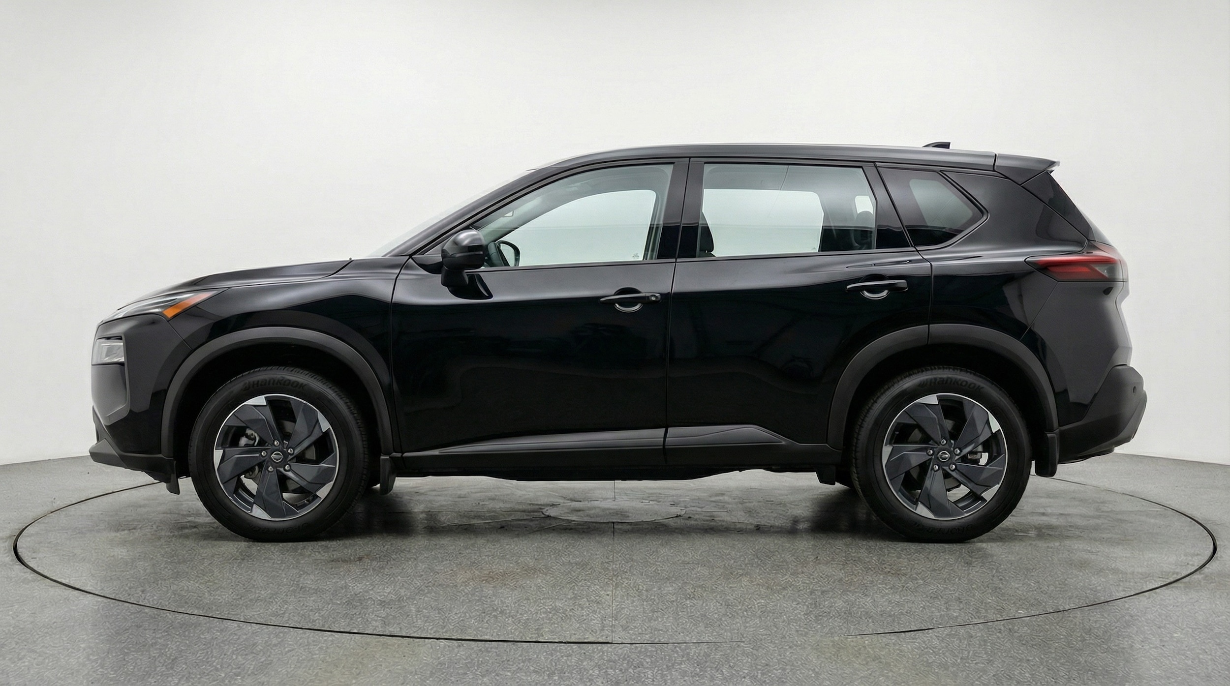 Thumbnail: 2025 Nissan Rogue - 4