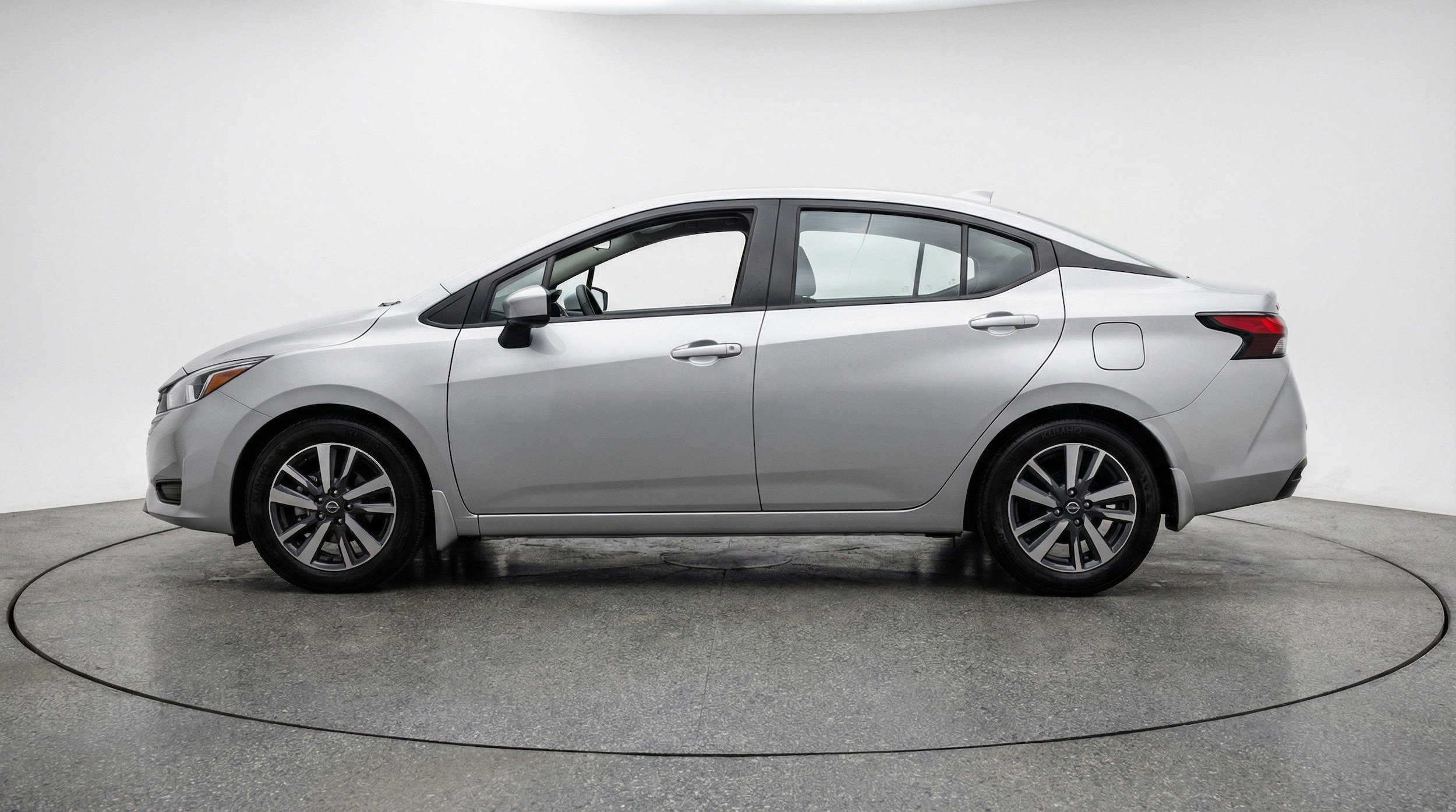 Thumbnail: 2025 Nissan Versa - 5