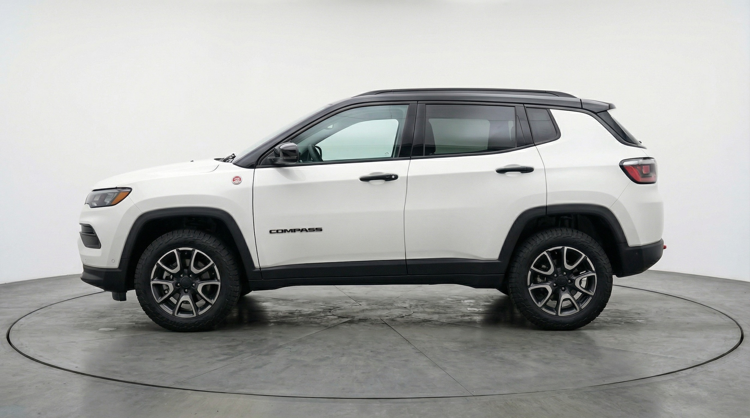 Thumbnail: 2025 Jeep Compass - 4