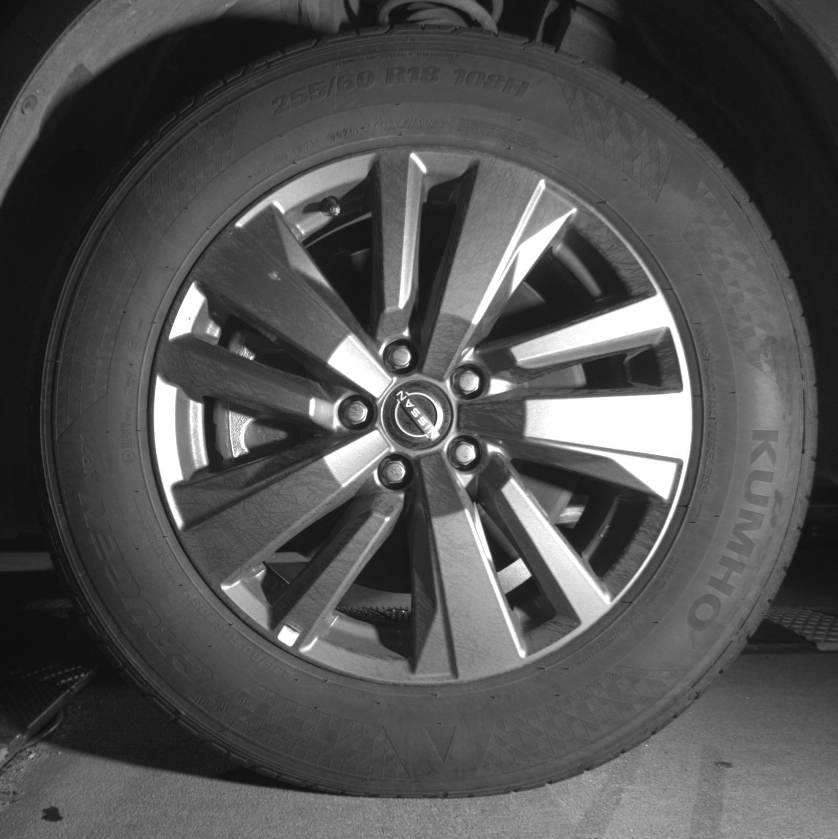 Thumbnail: 2025 Nissan Pathfinder - 12