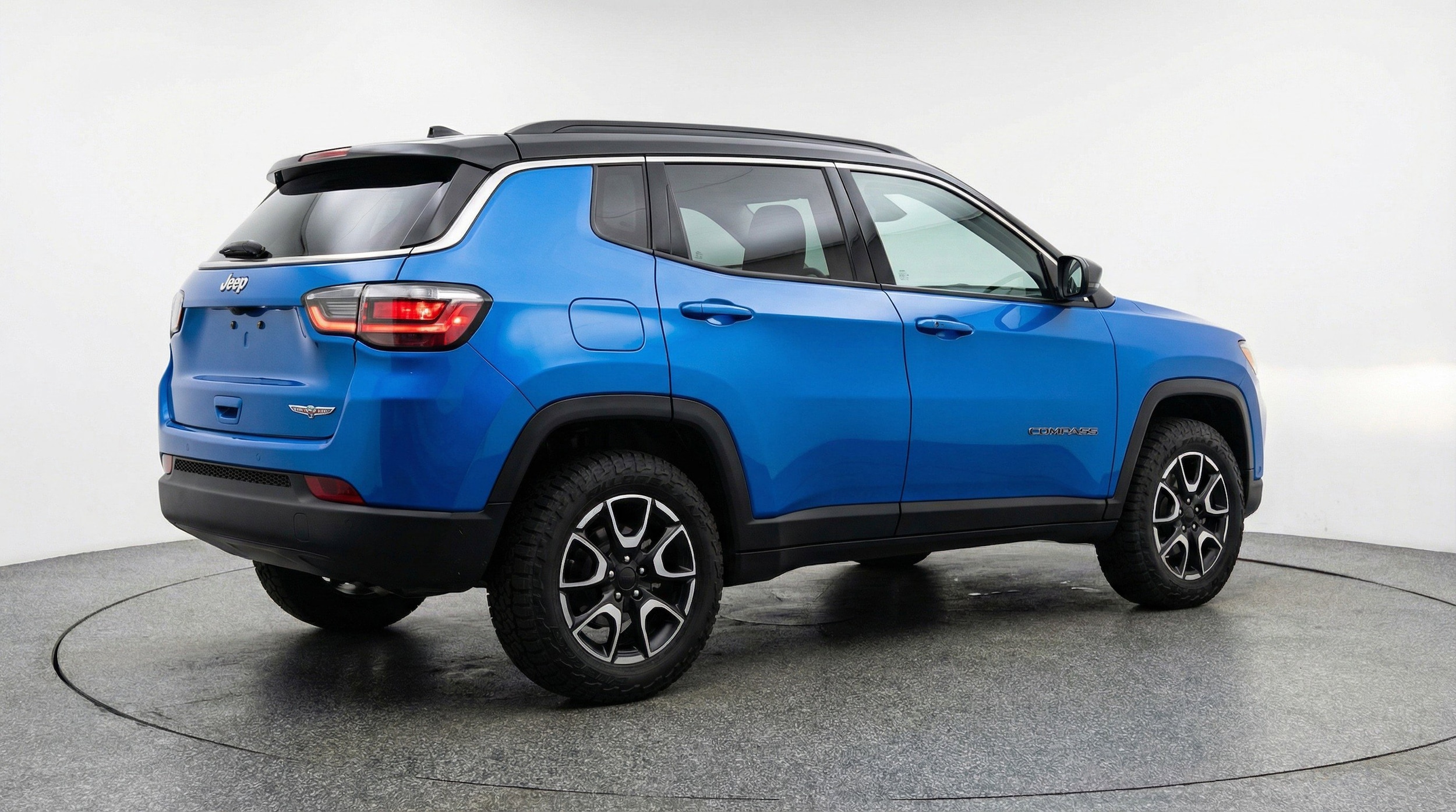 Thumbnail: 2025 Jeep Compass - 9